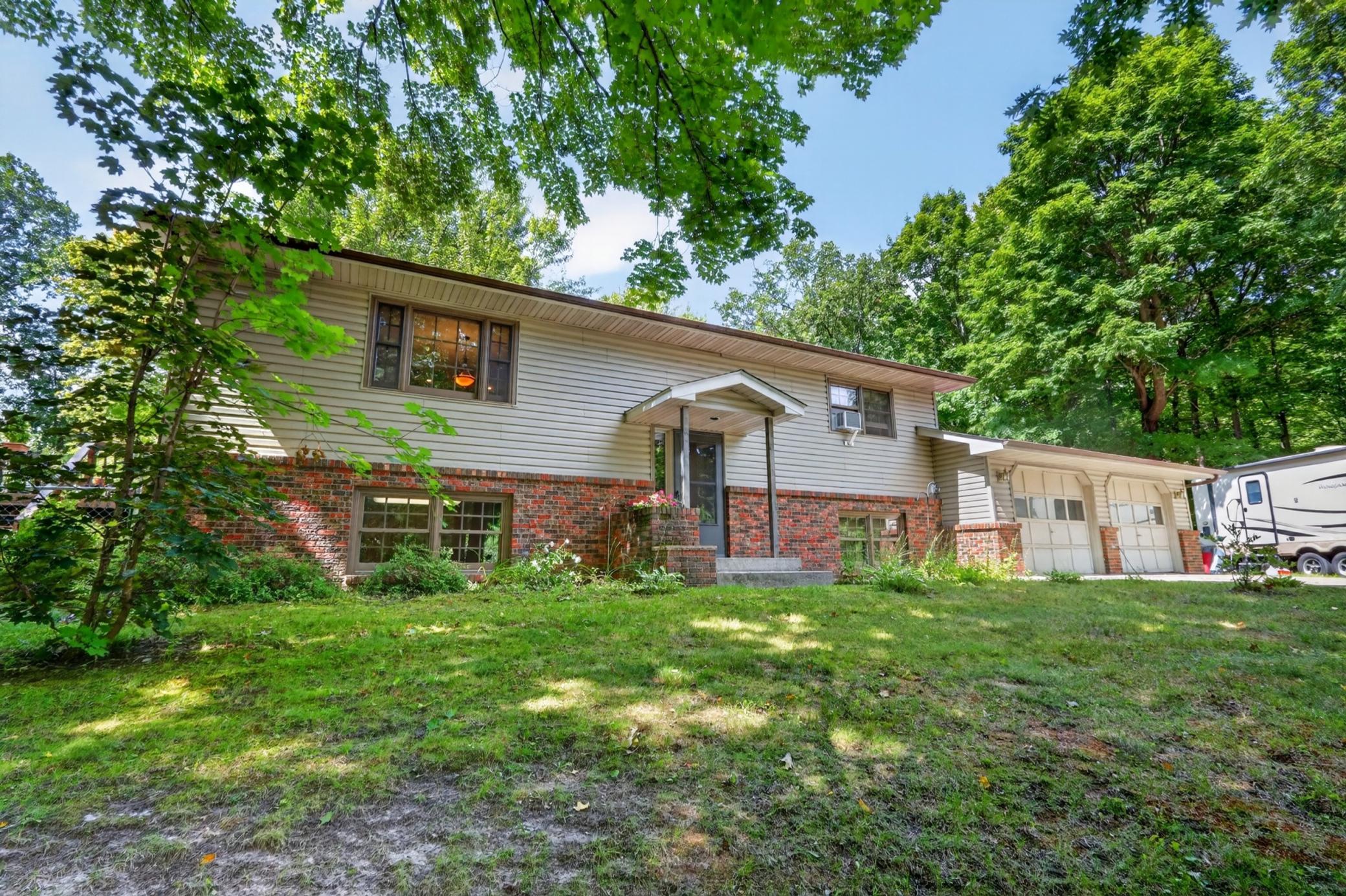 5th image of 2452 Deschepper Dr, Grand Rapids, MN 55744 | MLS# 7125951