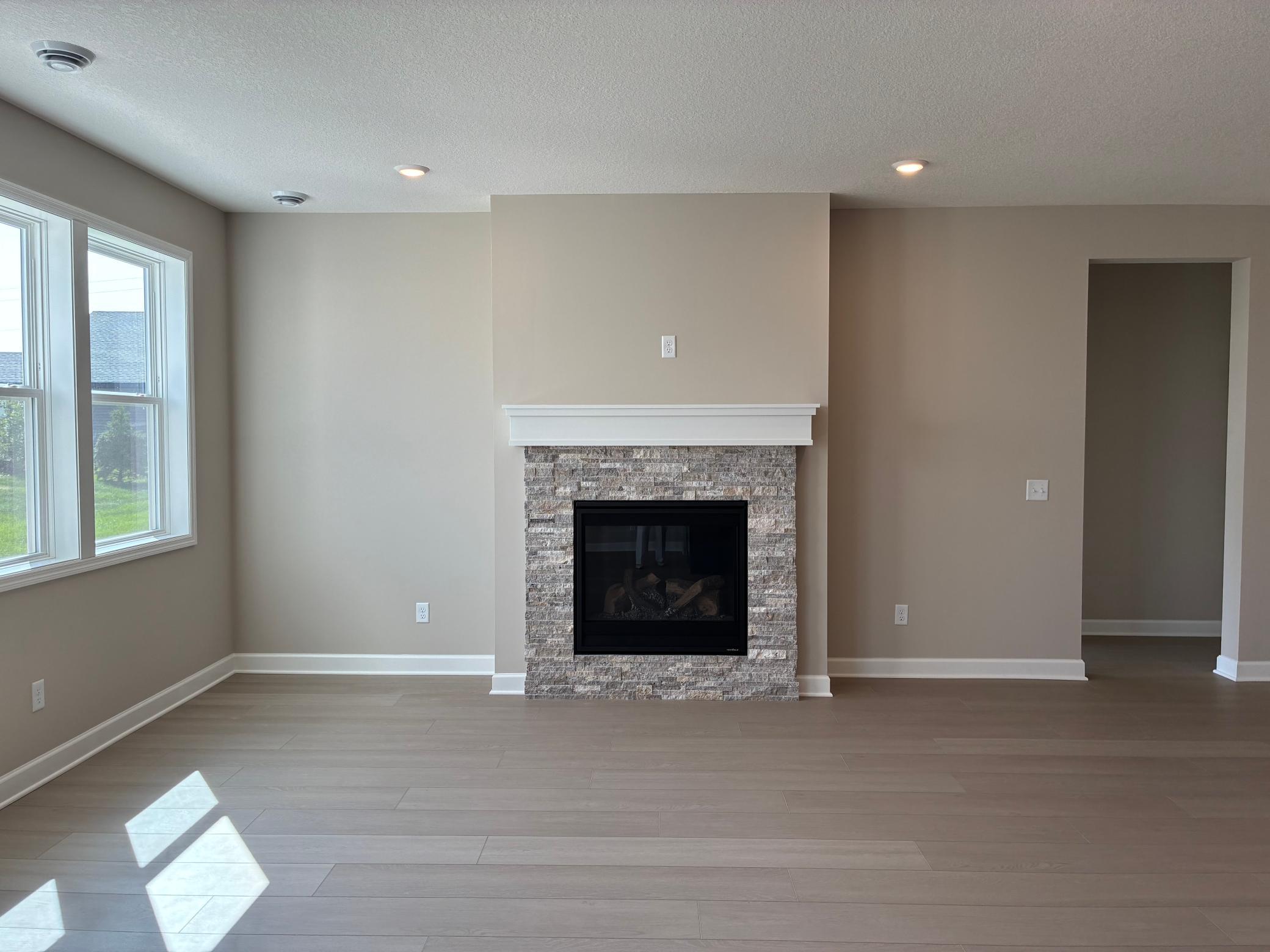 3rd image of 5200 Long Pointe Bay, Saint Paul, MN 55129 | MLS# 7125972
