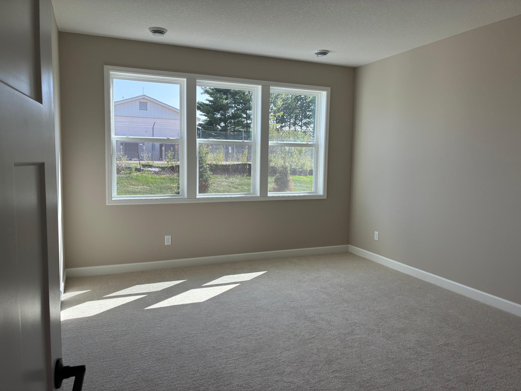 5th image of 5200 Long Pointe Bay, Saint Paul, MN 55129 | MLS# 7125972