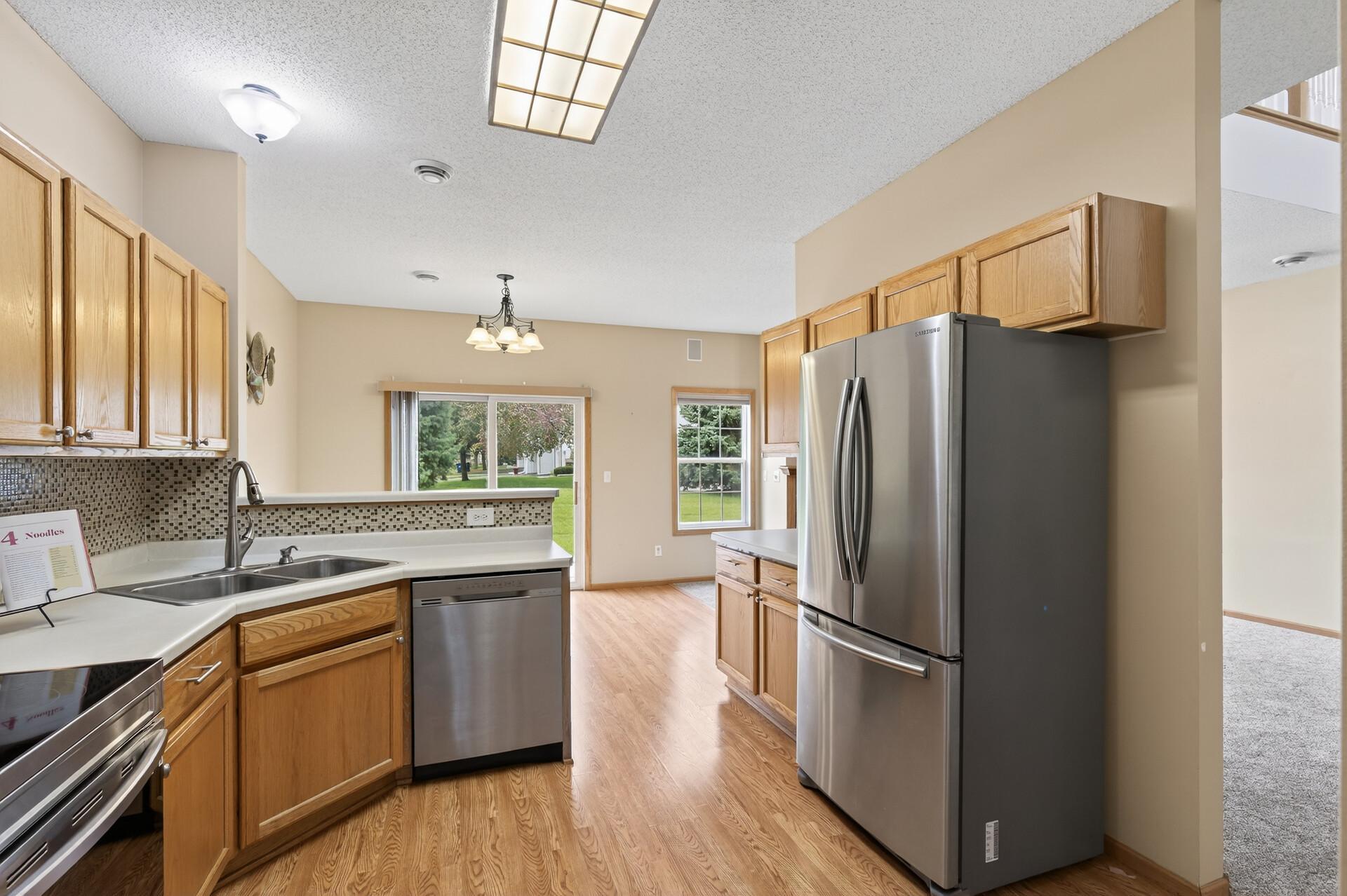 3rd image of 6598 154Th St W #136, Saint Paul, MN 55124 | MLS# 7126013