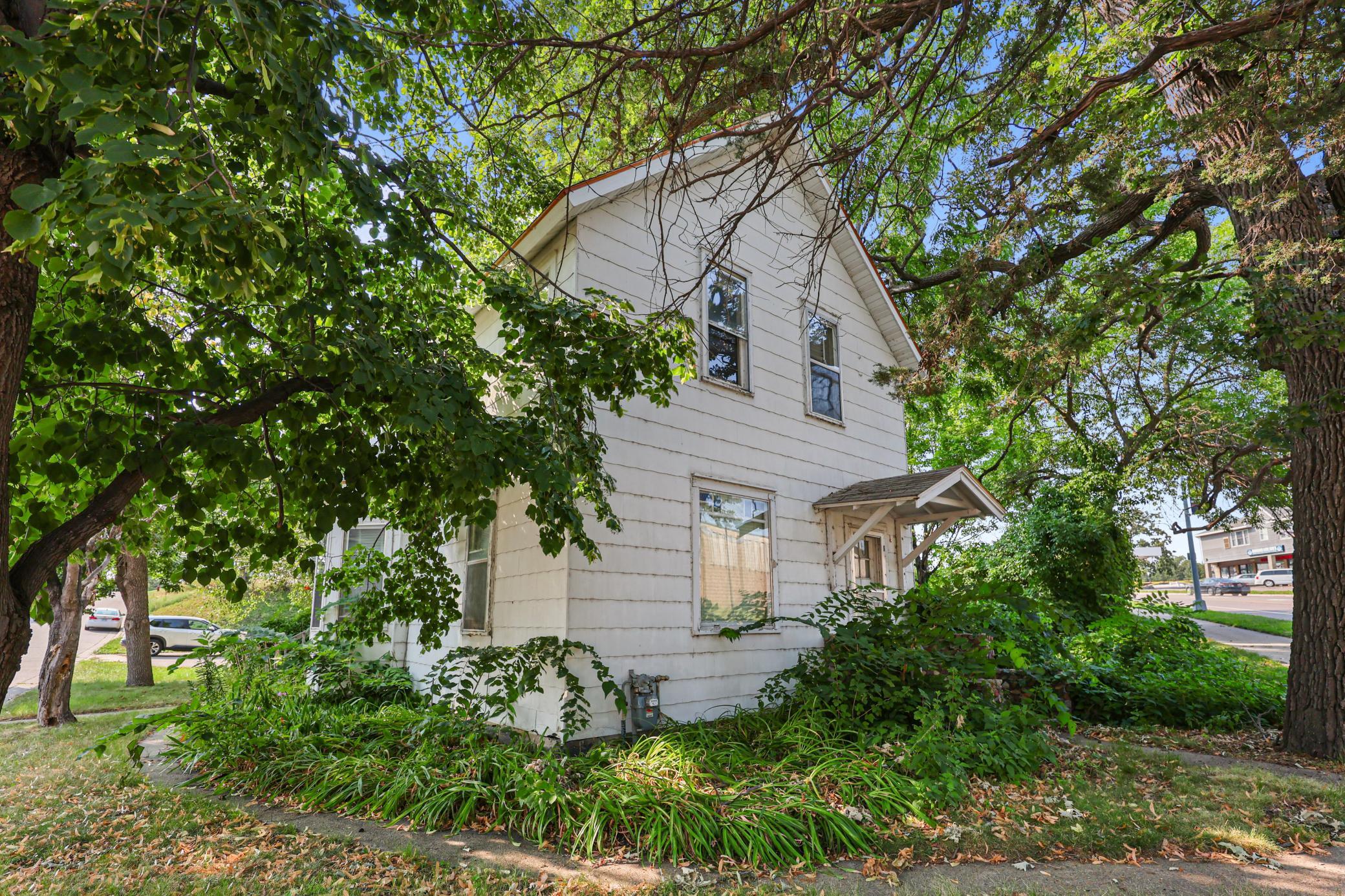 3rd image of 1123 4Th Ave S, Saint Cloud, MN 56301 | MLS# 7126014