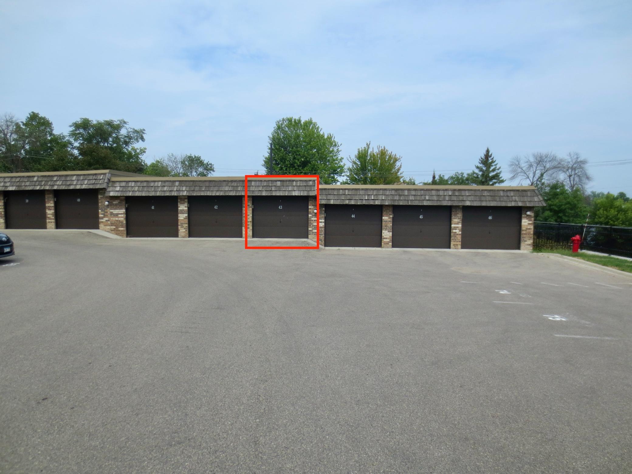 4th image of 4371 Wilshire Blvd #303, Mound, MN 55364 | MLS# 7126027
