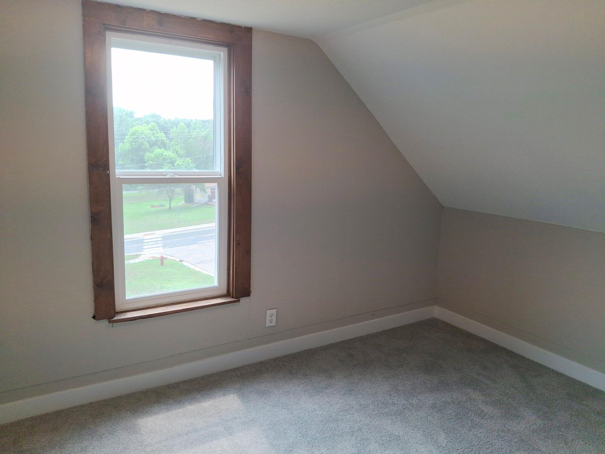 14th image of 321 3rd St W, Carver, MN 55315 | MLS# 7126039