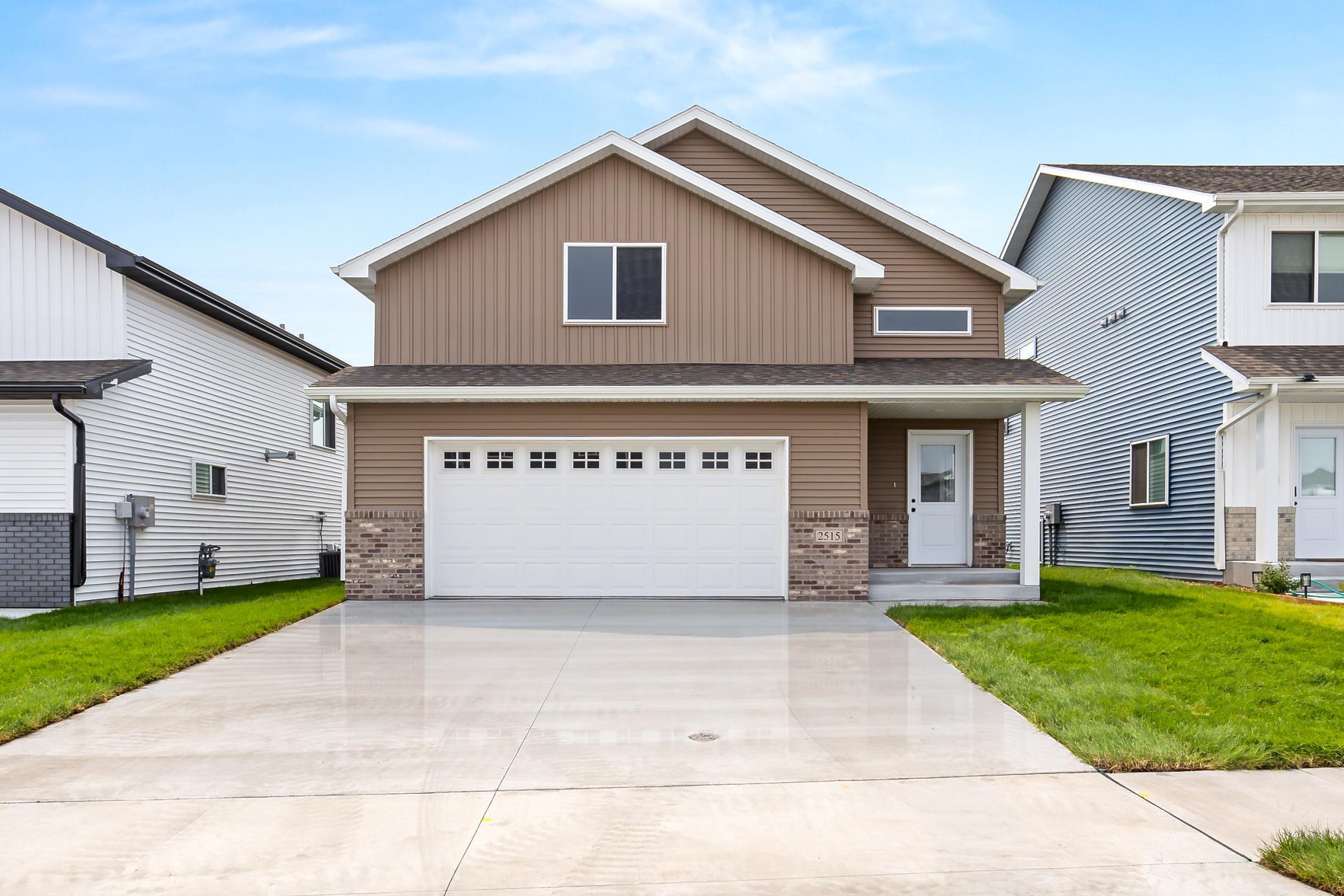 1st image of 2515 38th Ave S, Moorhead, MN 56560 | MLS# 7126046