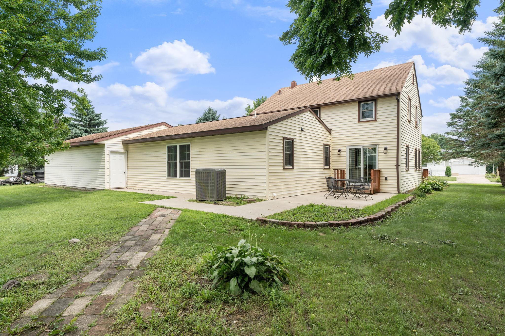 5th image of 2209 6Th St Nw, Austin, MN 55912 | MLS# 7126055