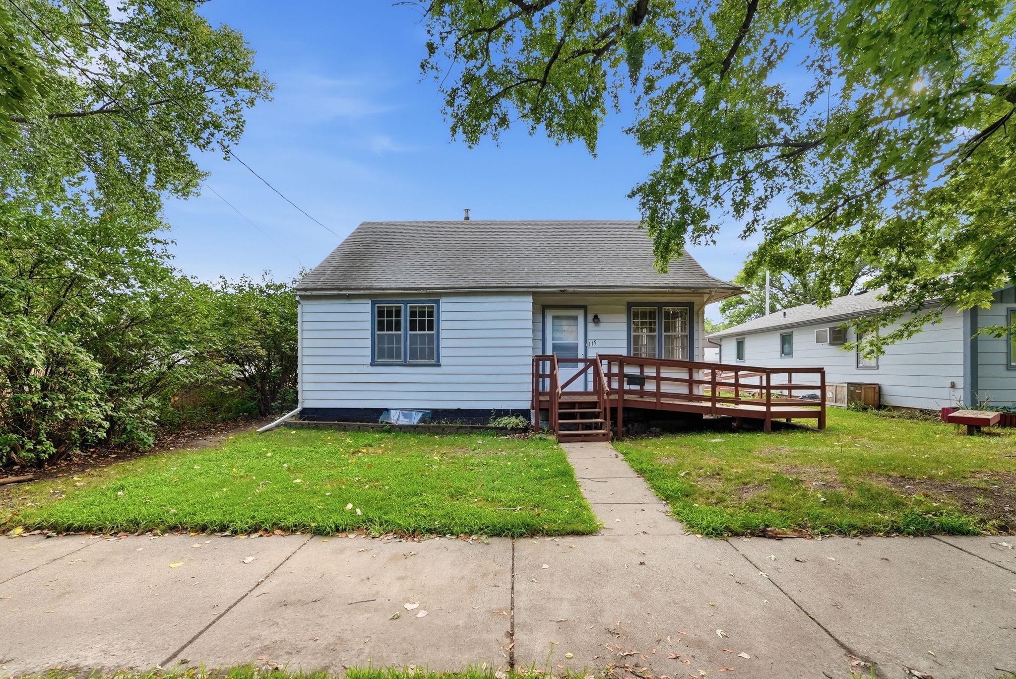 1st image of 119 2nd Ave Ne, Saint Cloud, MN 56304 | MLS# 7126069