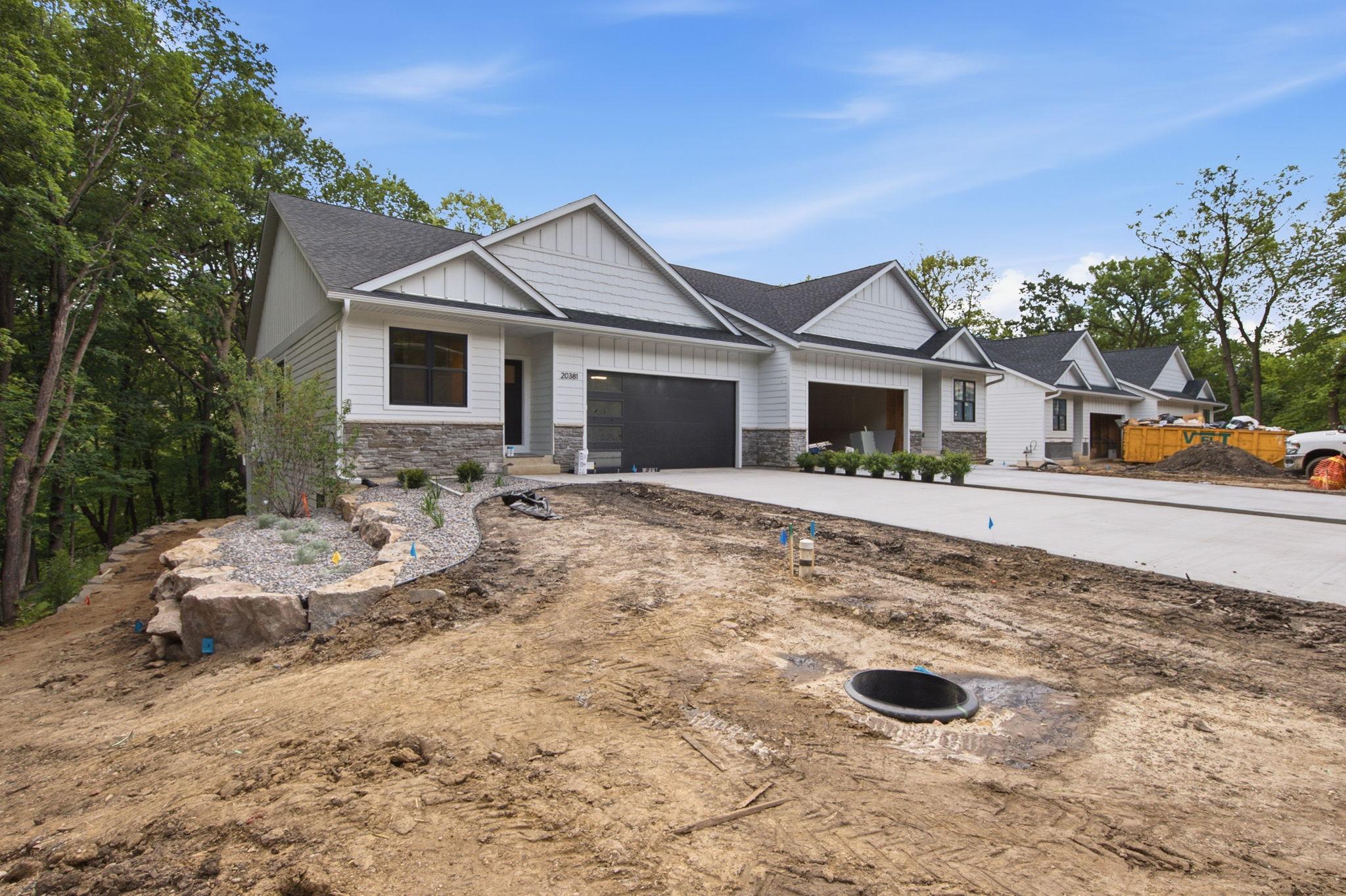2nd image of 20389 Excelsior Blvd, Excelsior, MN 55331 | MLS# 7126071