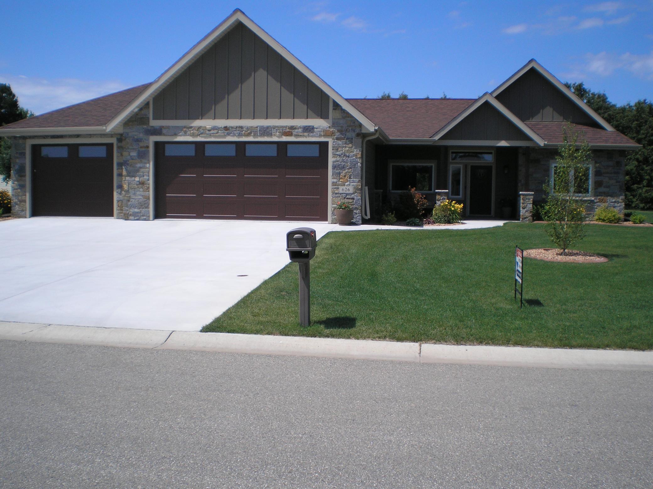 1st image of 626 Lake Forest Cir, Detroit Lakes, MN 56501 | MLS# 7126116