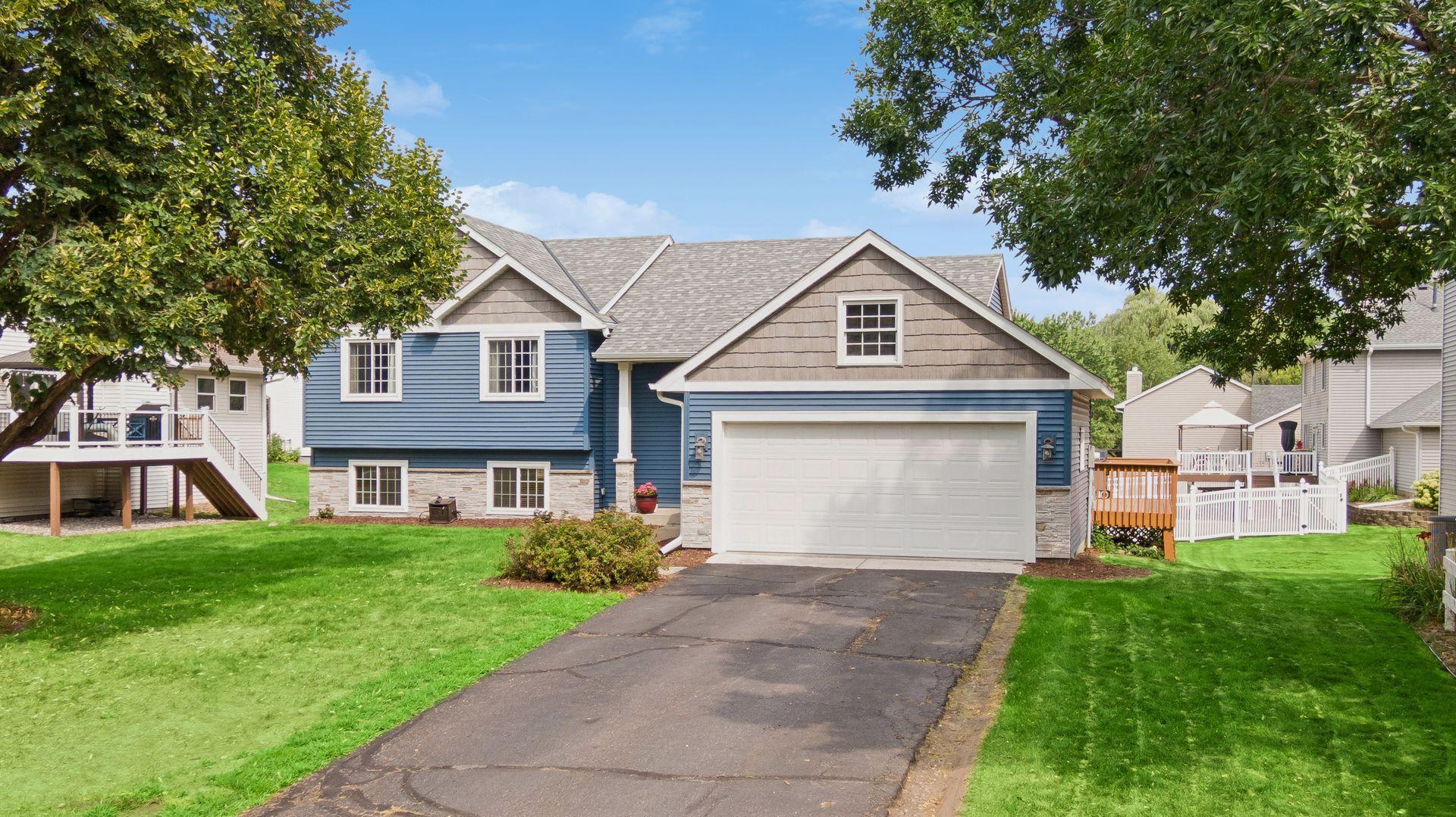 1st image of 1649 Regatta Dr, Saint Paul, MN 55125 | MLS# 7126128