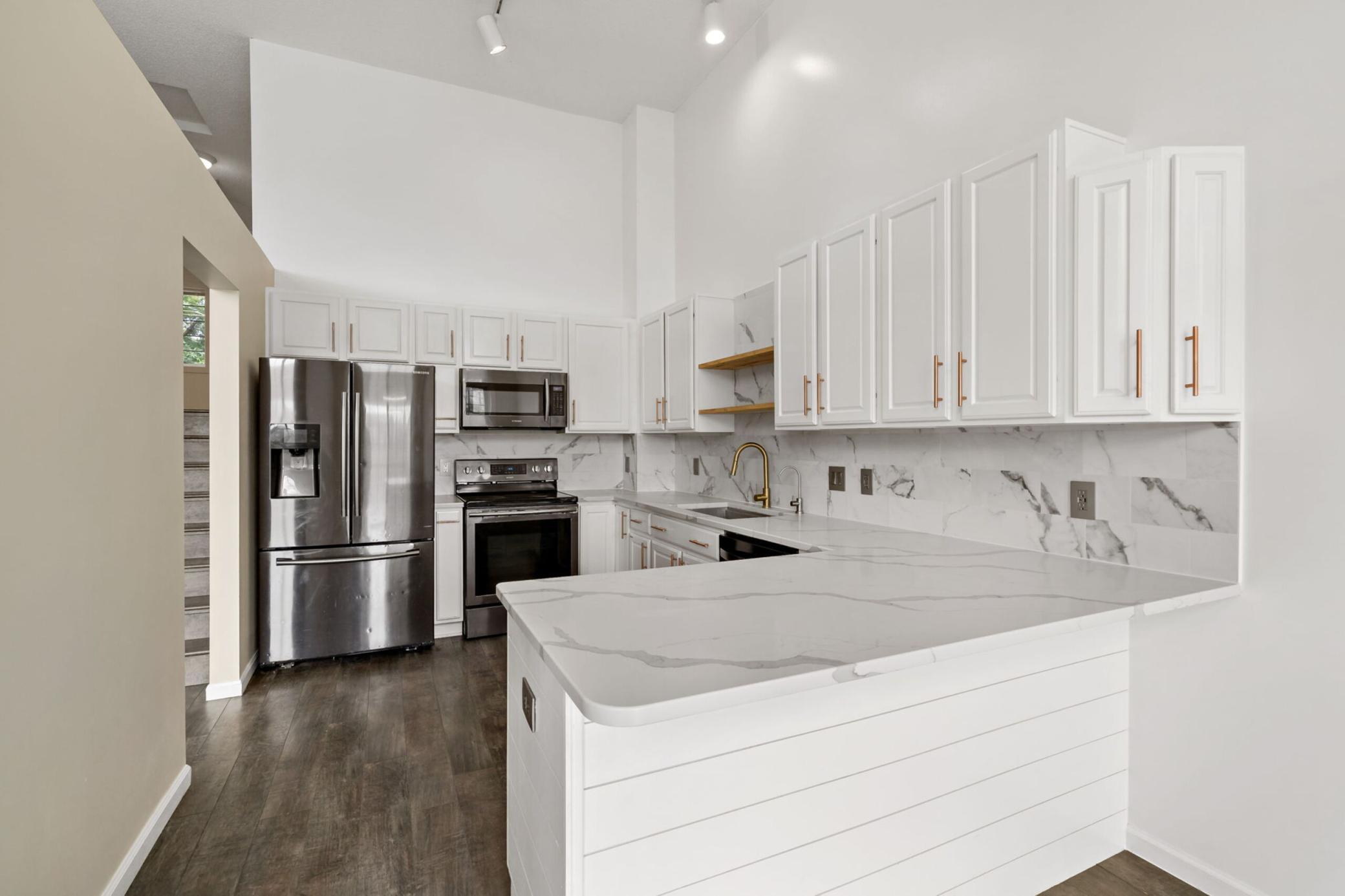 4th image of 813 Alysheba Rd, Shakopee, MN 55379 | MLS# 7126144