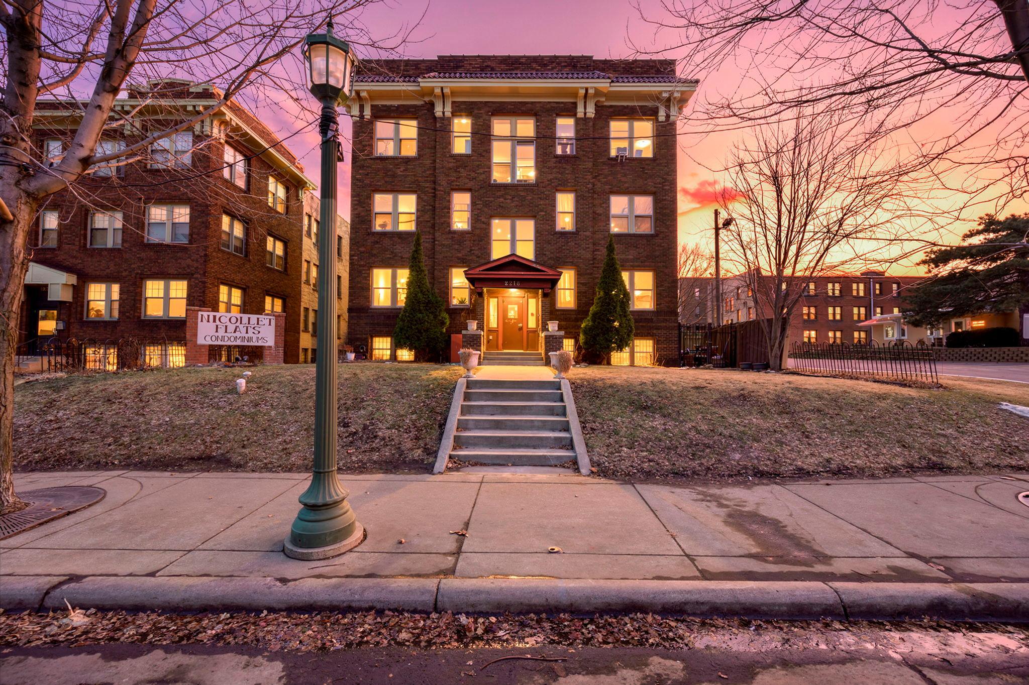 1st image of 2218 Nicollet Ave #1, Minneapolis, MN 55404 | MLS# 7126147
