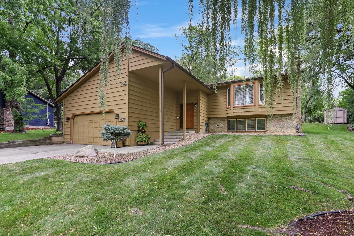 Photo 2 of Single family home for sale at 13529 1st Avenue S, Burnsville, MN 55337 | MLS# 7126160 | Listing updated on 2026-09-01