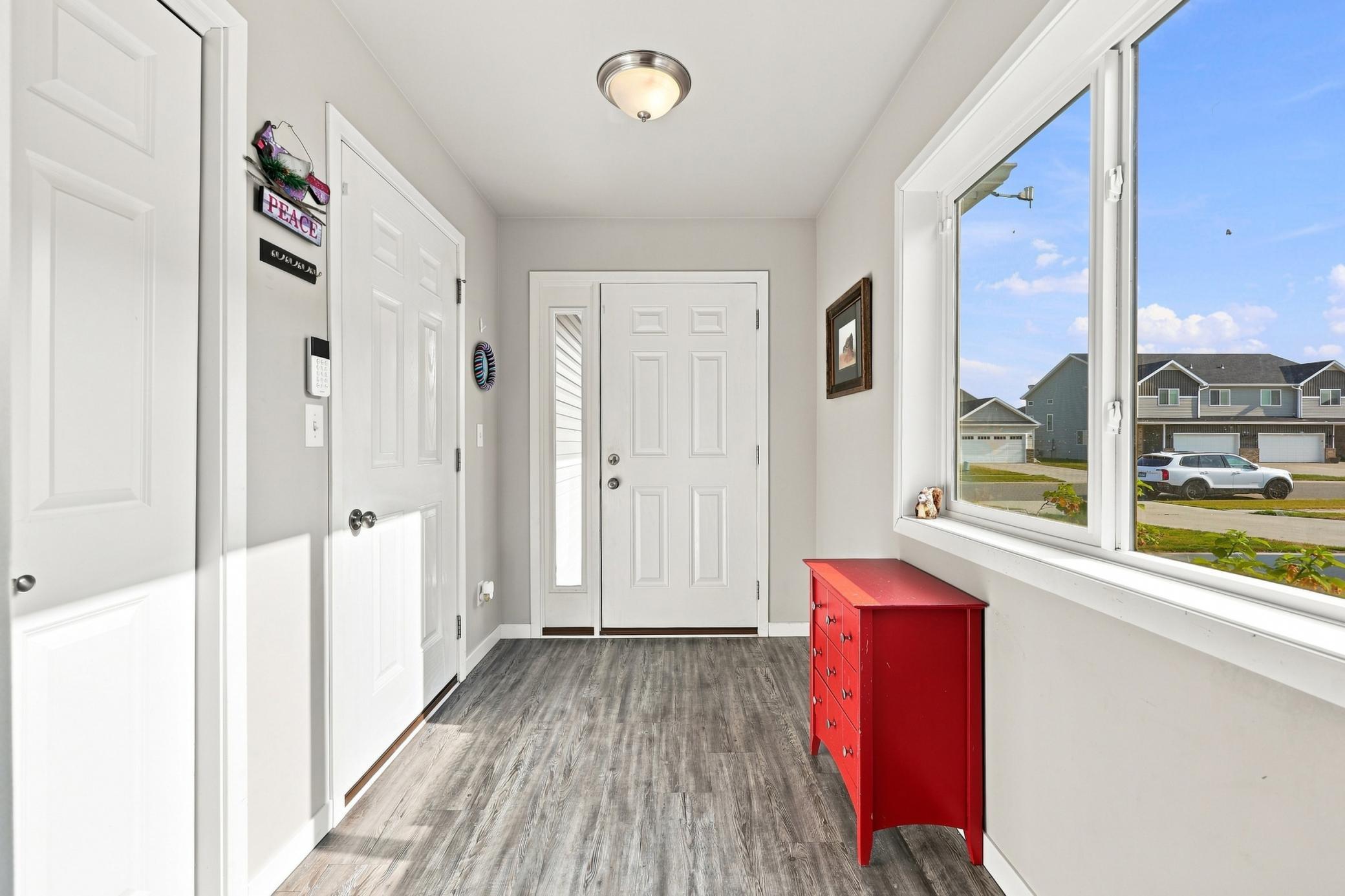 2nd image of 935 Eaglewood Ave W, West Fargo, ND 58078 | MLS# 7126173
