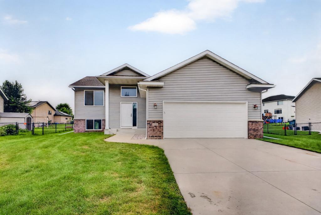 1st image of 4569 Arctic Fox Rd Nw, Rochester, MN 55901 | MLS# 7126177