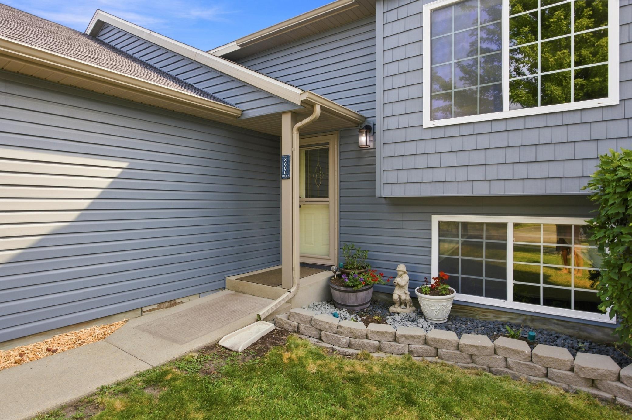 2nd image of 3606 34th St S, Moorhead, MN 56560 | MLS# 7126178