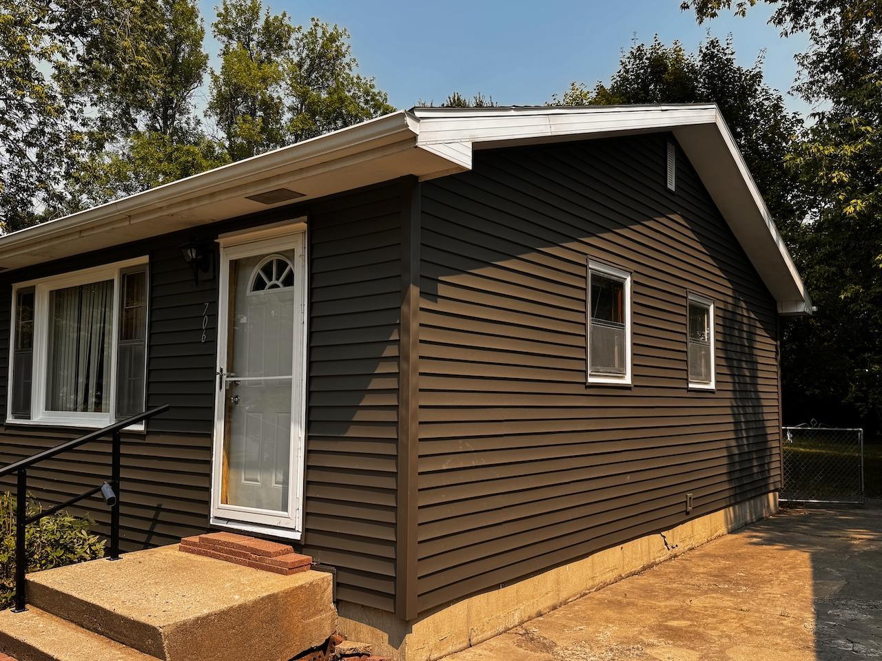 2nd image of 706 20th St N, Moorhead, MN 56560 | MLS# 7126212