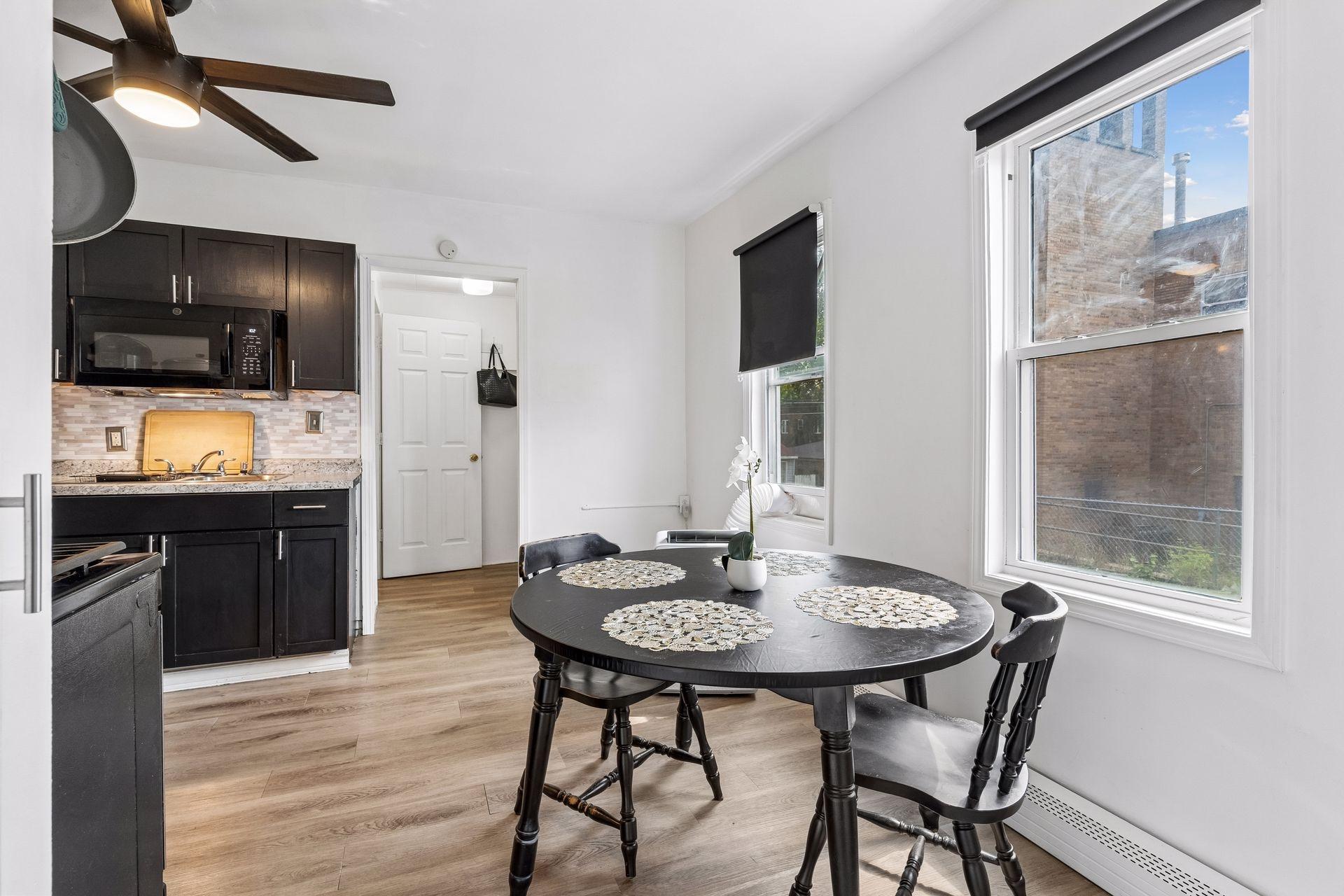 2nd image of 980 Marion St, Saint Paul, MN 55117 | MLS# 7126216