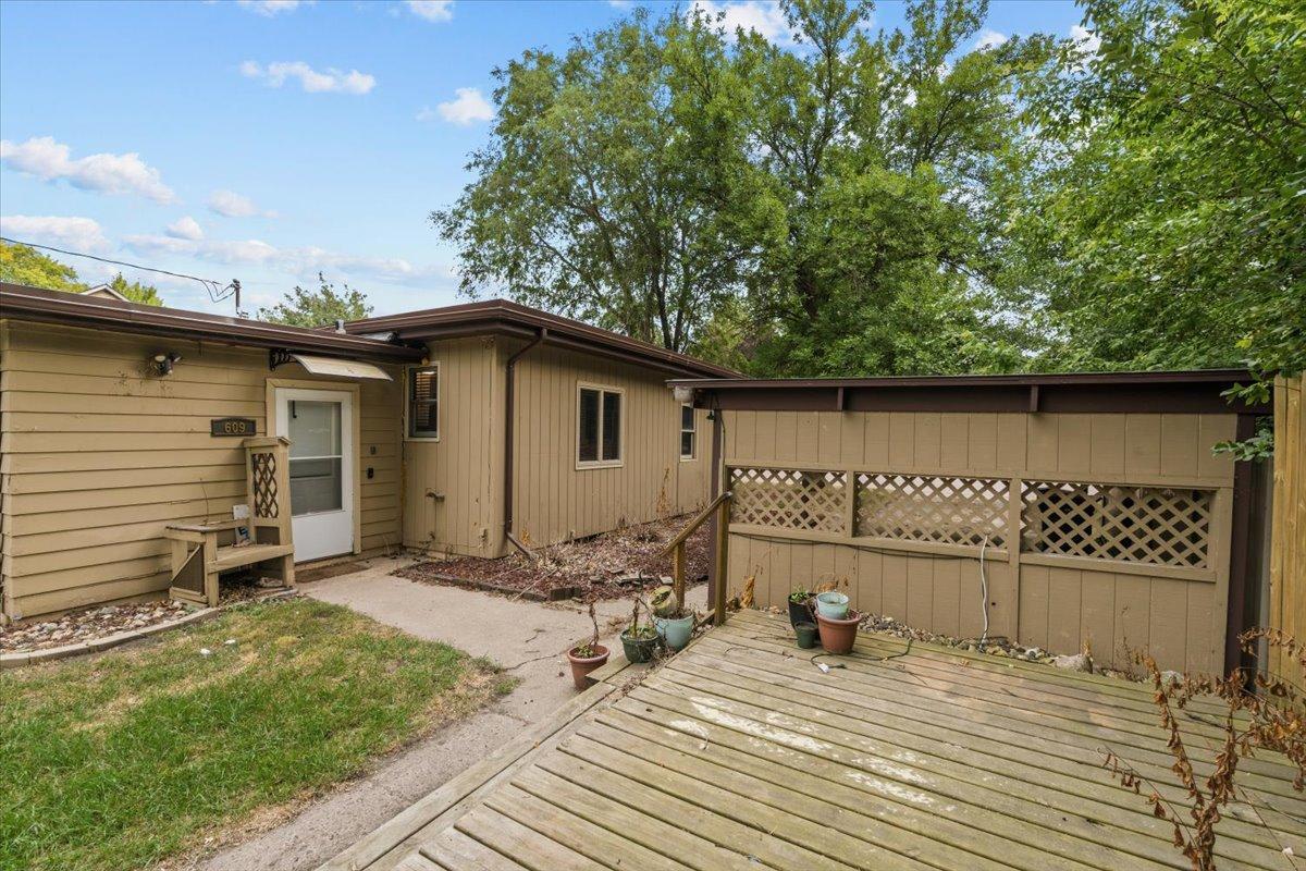 5th image of 609 Center St S, Wahpeton, ND 58075 | MLS# 7126228