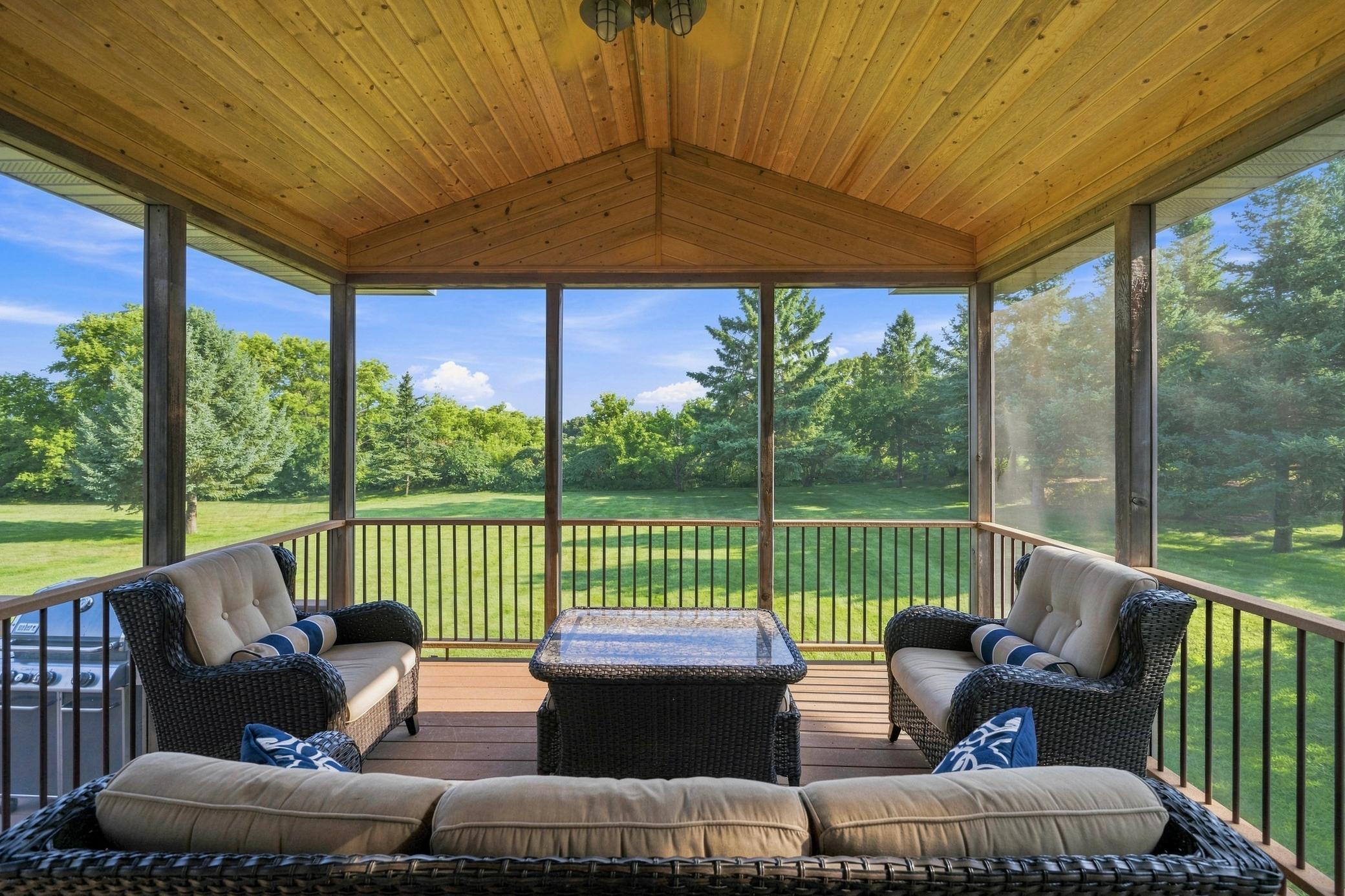 3rd image of 1003 Latoka Heights Ln Sw, Alexandria, MN 56308 | MLS# 7126248