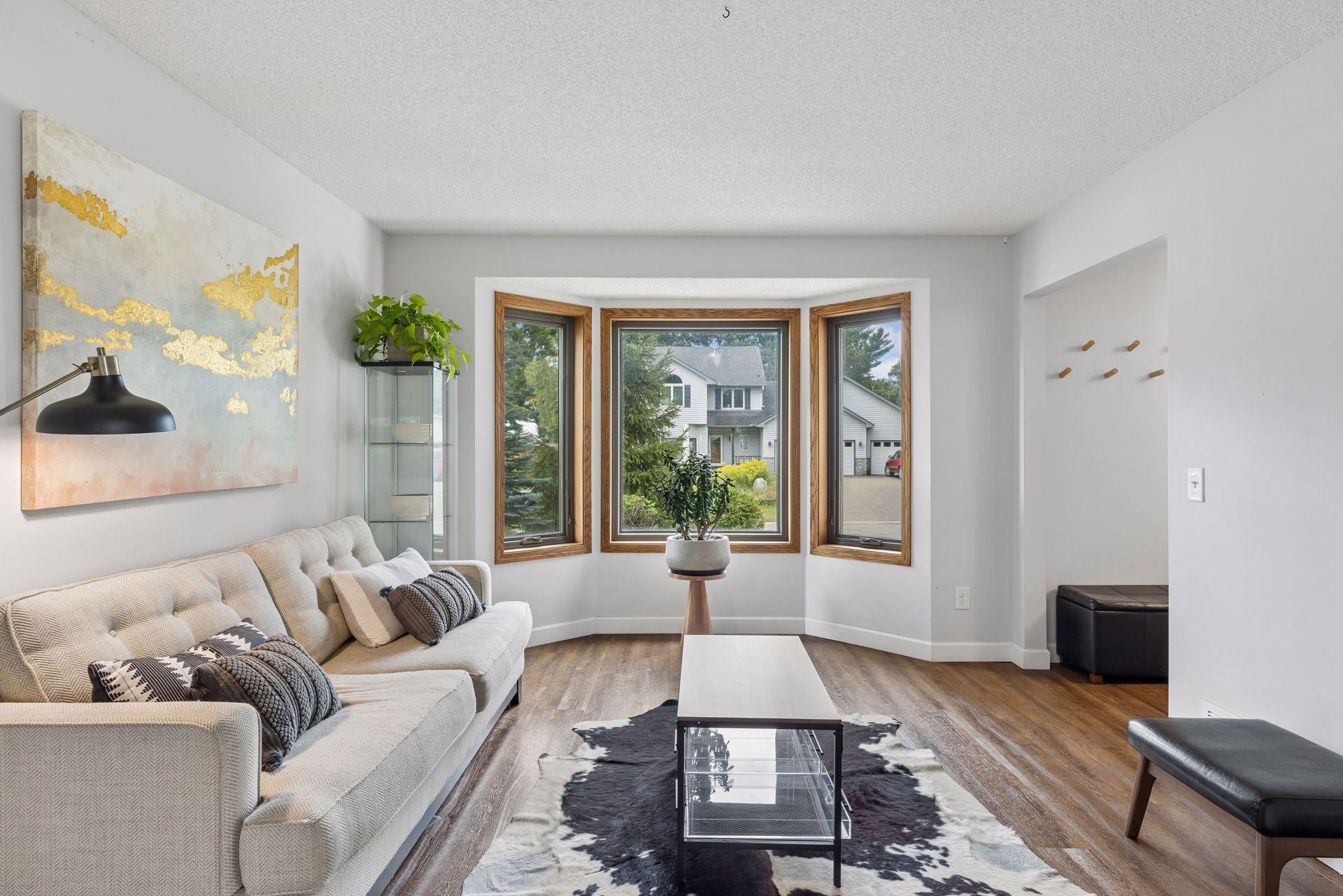 4th image of 9136 Pinehurst Rd, Saint Paul, MN 55125 | MLS# 7126326