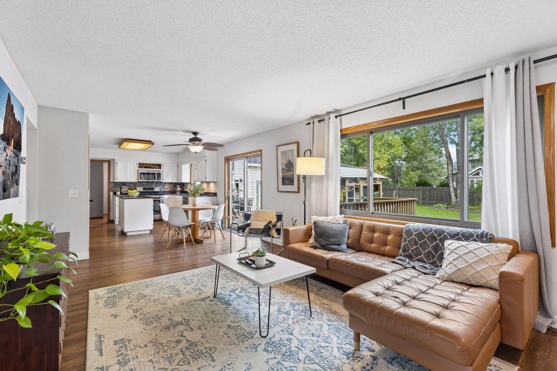 5th image of 9136 Pinehurst Rd, Saint Paul, MN 55125 | MLS# 7126326