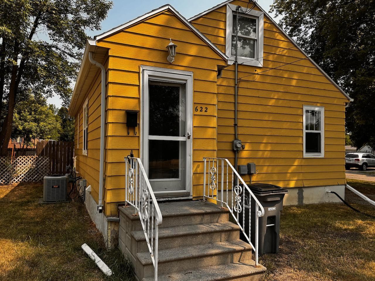 2nd image of 622 9th St N, Moorhead, MN 56560 | MLS# 7126331