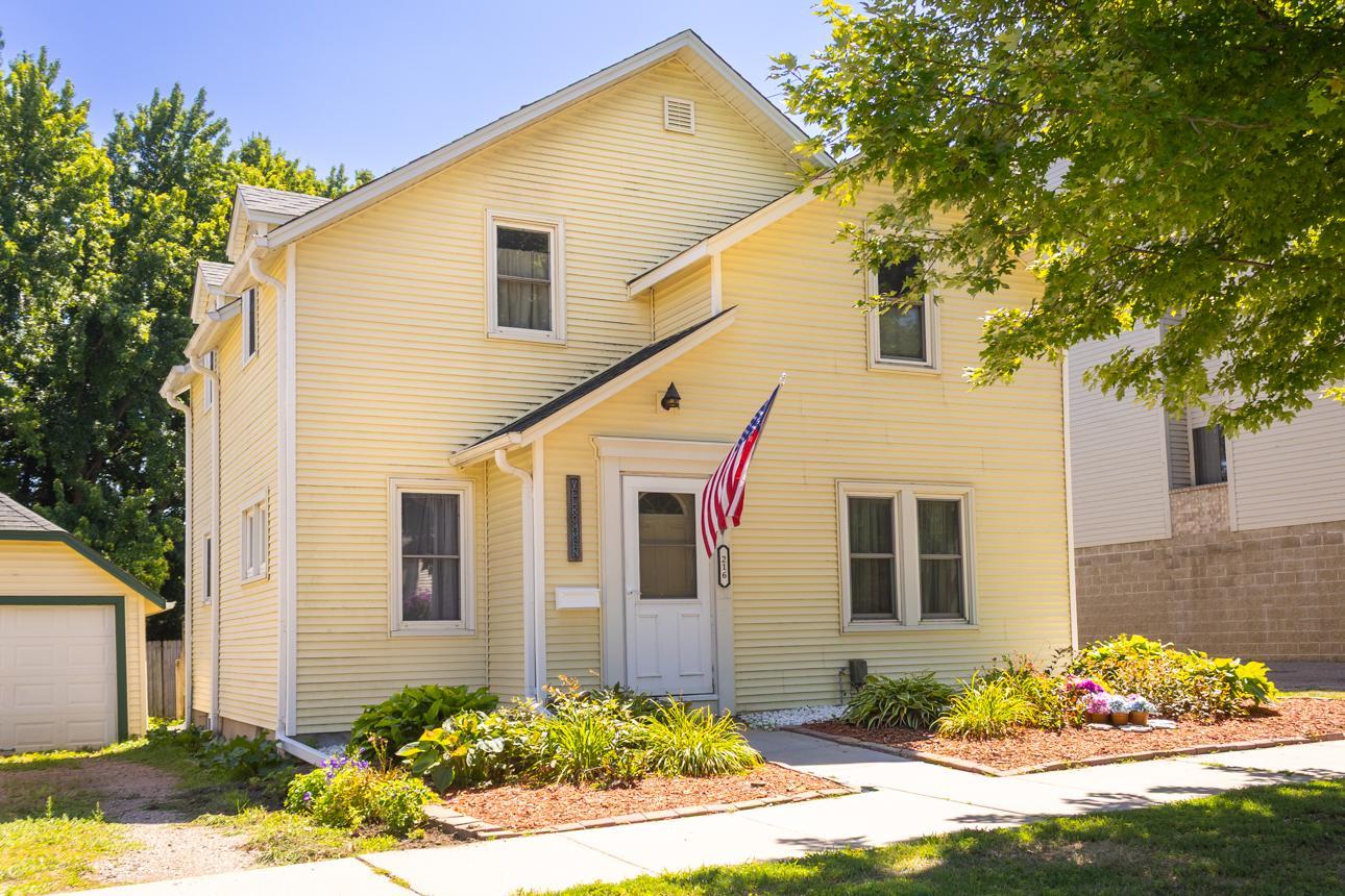 1st image of 216 E 3rd St, Chaska, MN 55318 | MLS# 7126361