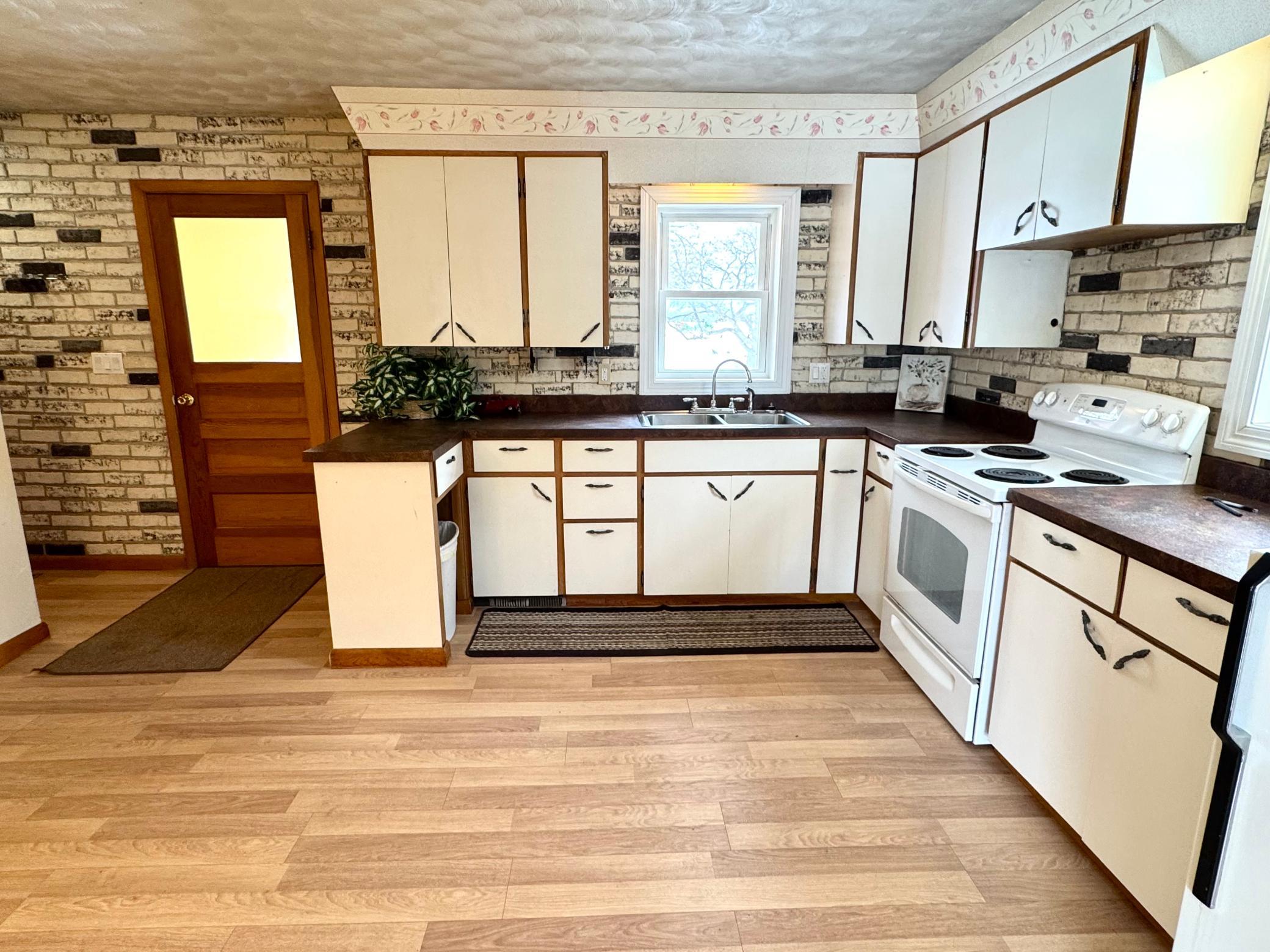 2nd image of 17915 140th Ave Ne, Thief River Falls, MN 56701 | MLS# 7126392