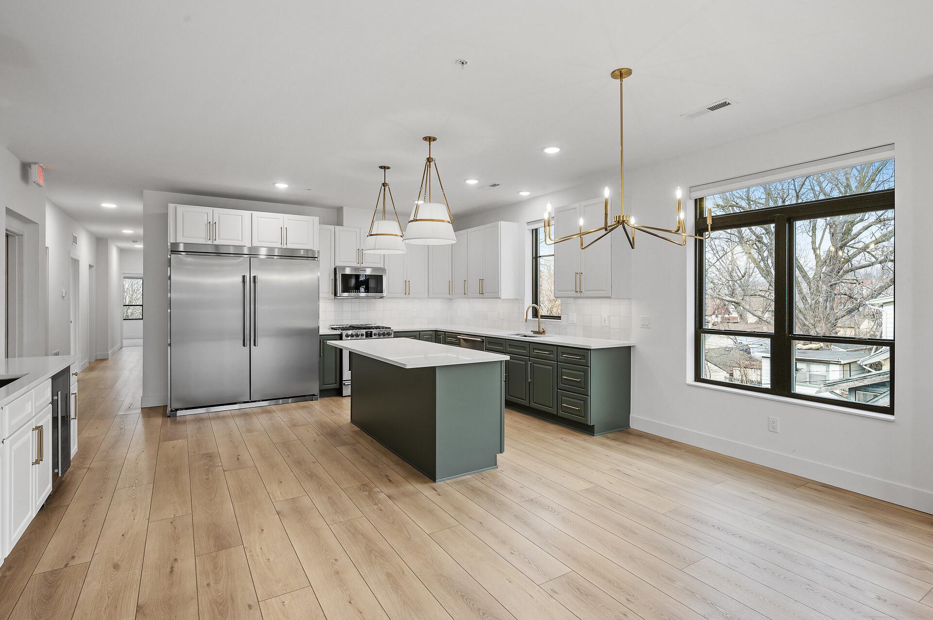 3rd image of 2318 2318 Johnson St NE, Minneapolis, MN 55408
