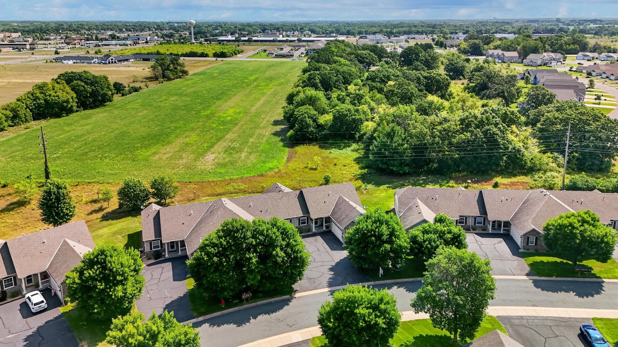 2nd image of 4992 384th Trl, North Branch, MN 55056 | MLS# 7126406