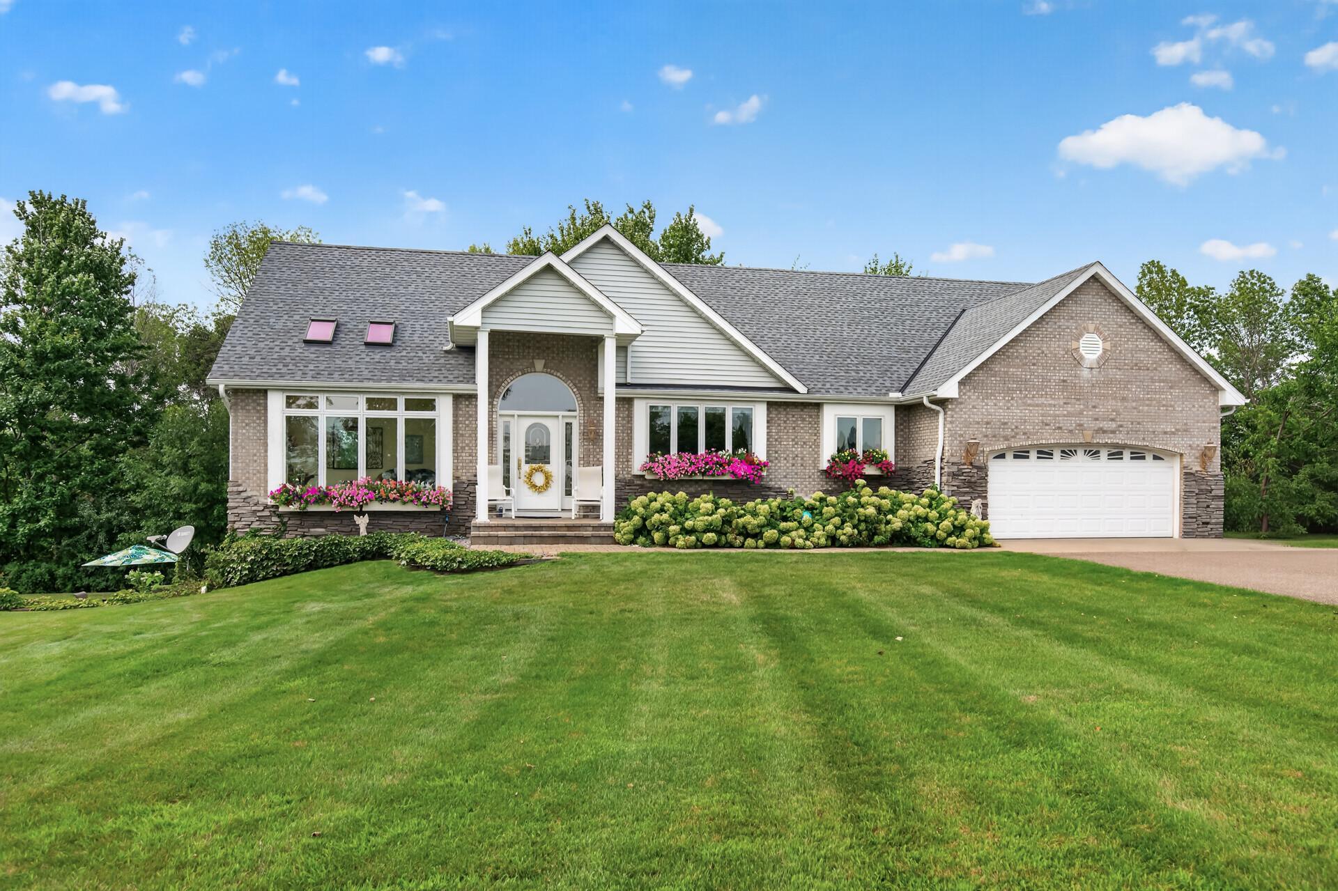 1st image of 22760 Olivine St Nw, Elk River, MN 55330 | MLS# 7126421