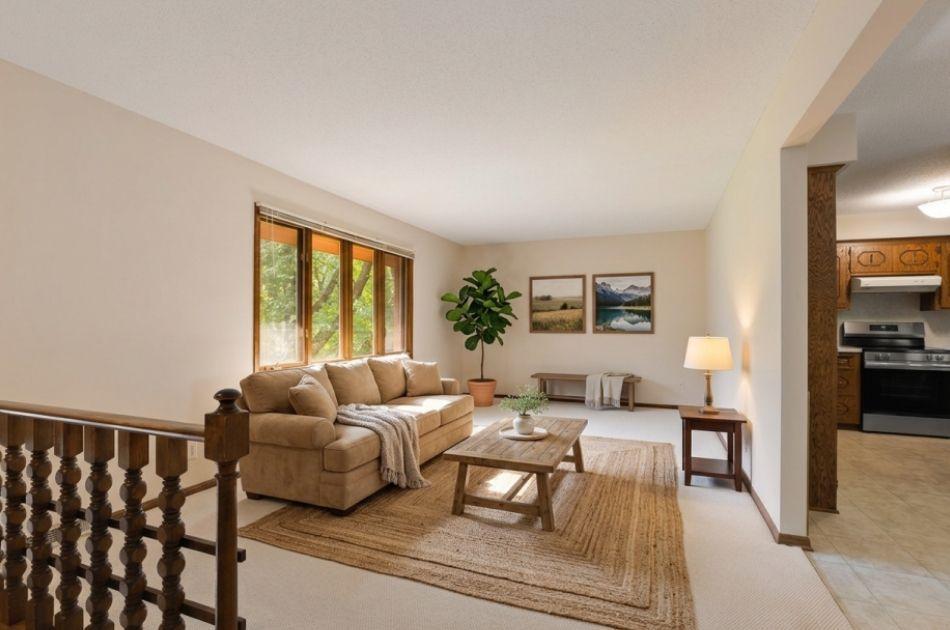 4th image of 135 Pleasant Ln E, Excelsior, MN 55331 | MLS# 7126431
