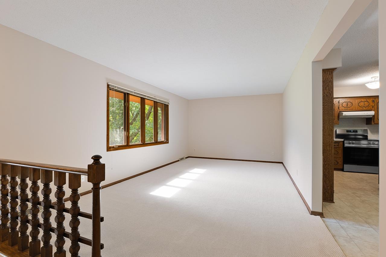 5th image of 135 Pleasant Ln E, Excelsior, MN 55331 | MLS# 7126431