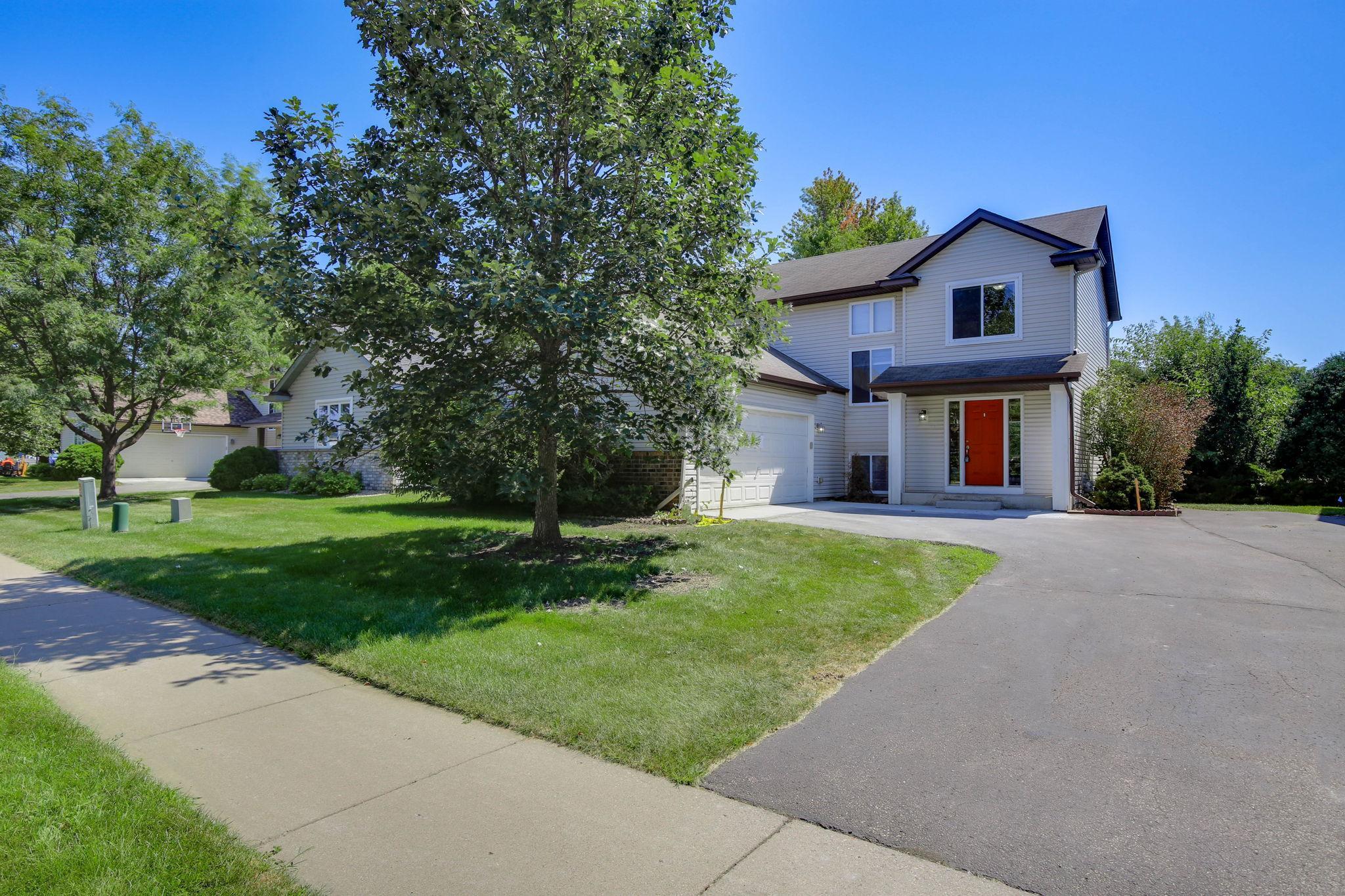 2nd image of 1676 Philipp Wy, Shakopee, MN 55379 | MLS# 7126448