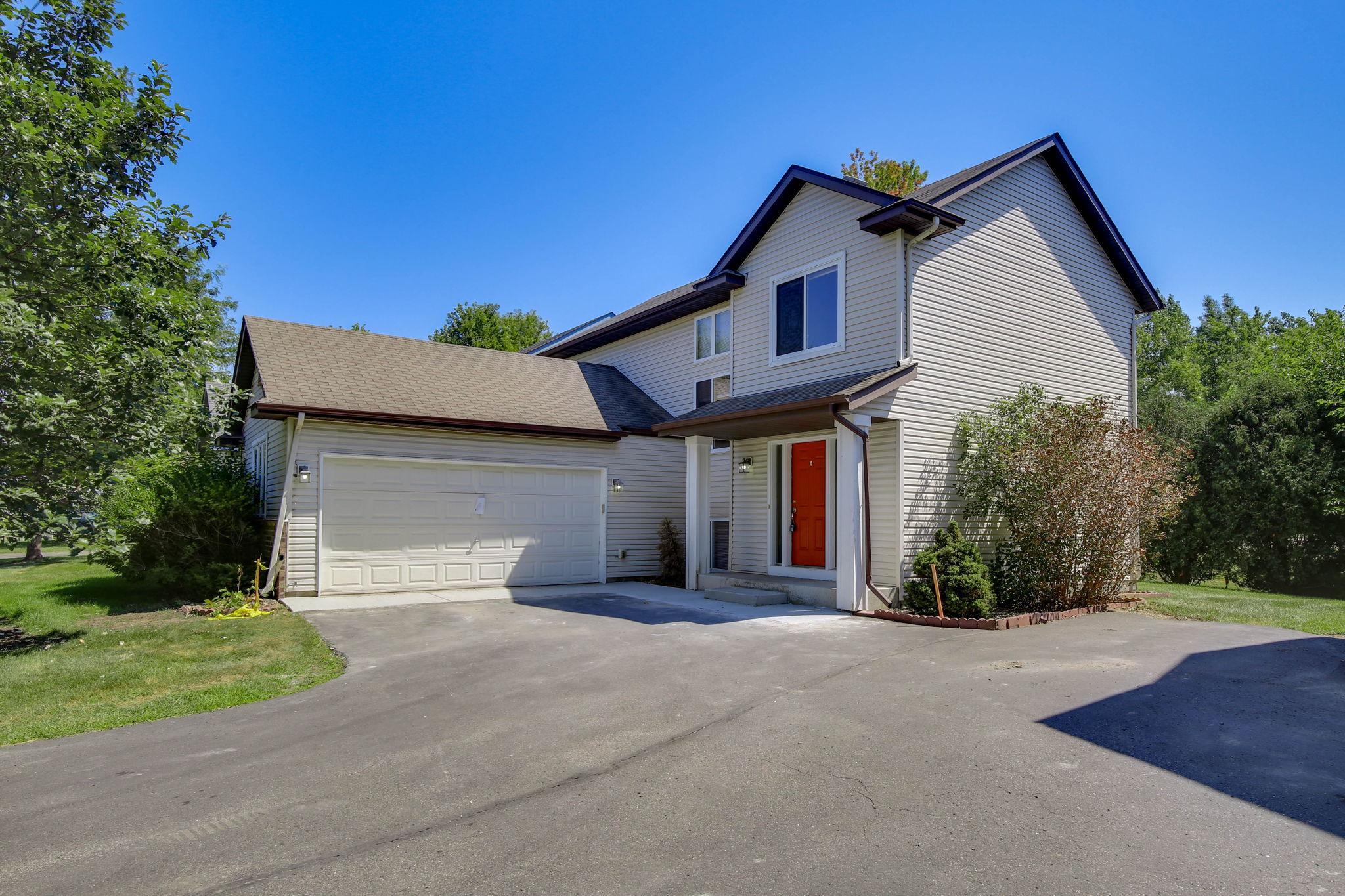 1st image of 1676 Philipp Wy, Shakopee, MN 55379 | MLS# 7126448