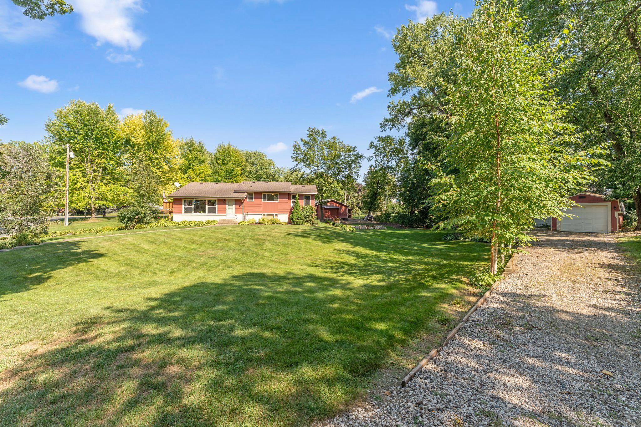2nd image of 5393 Flagstaff Cir Se, Prior Lake, MN 55372 | MLS# 7126463