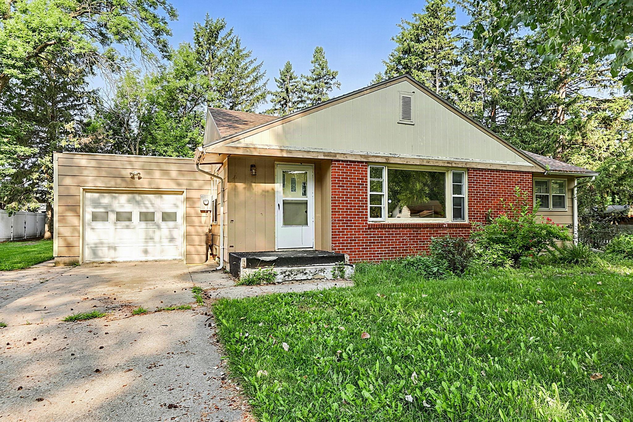 1st image of 1804 7 1/2 St Sw, Willmar, MN 56201 | MLS# 7126475