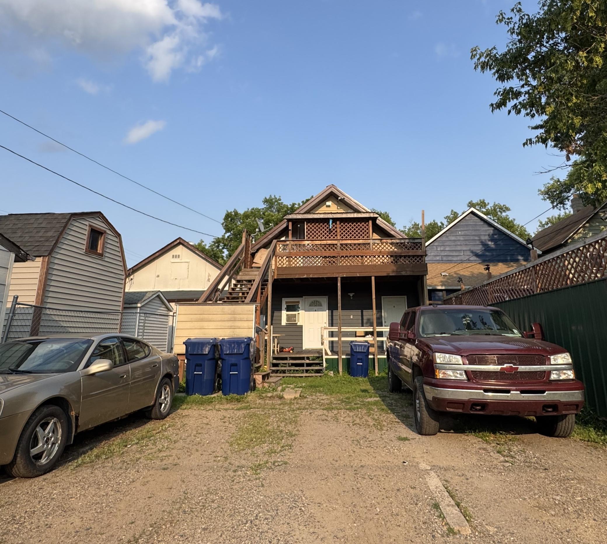 2nd image of 1105 16th Ave E, Hibbing, MN 55746 | MLS# 7126492