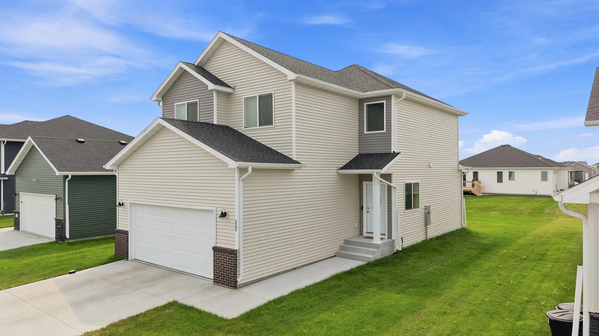 2nd image of 2587 Fulton Loop S, Fargo, ND 58104 | MLS# 7126496