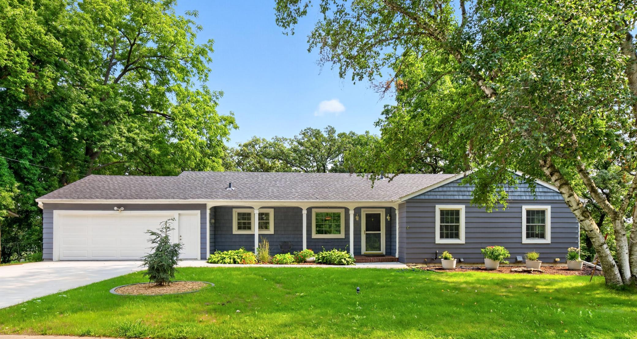 1st image of 1516 Woodland Dr Sw, Rochester, MN 55902 | MLS# 7126508