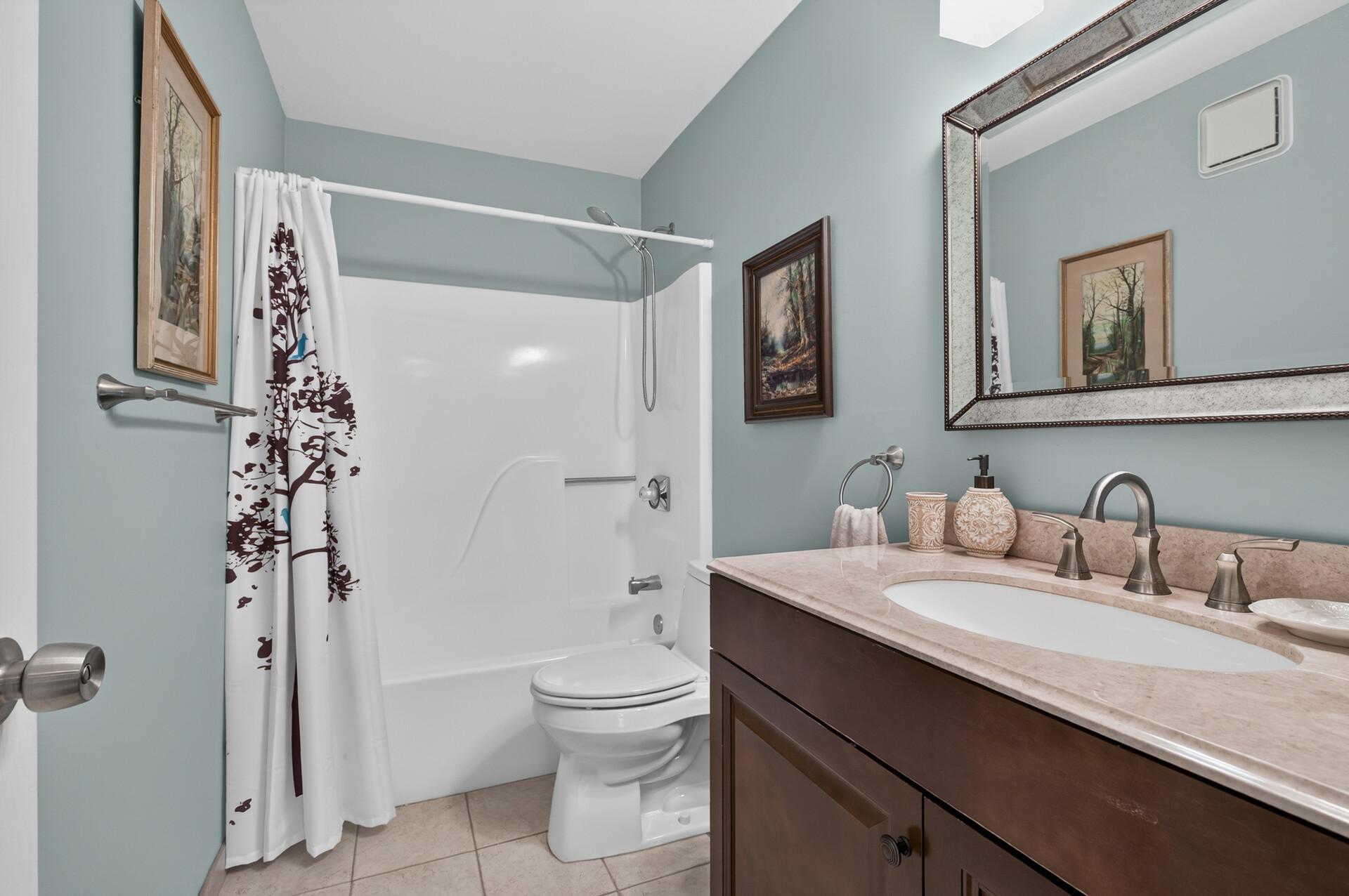 4th image of 3275 80th St E, Inver Grove Heights, MN 55076