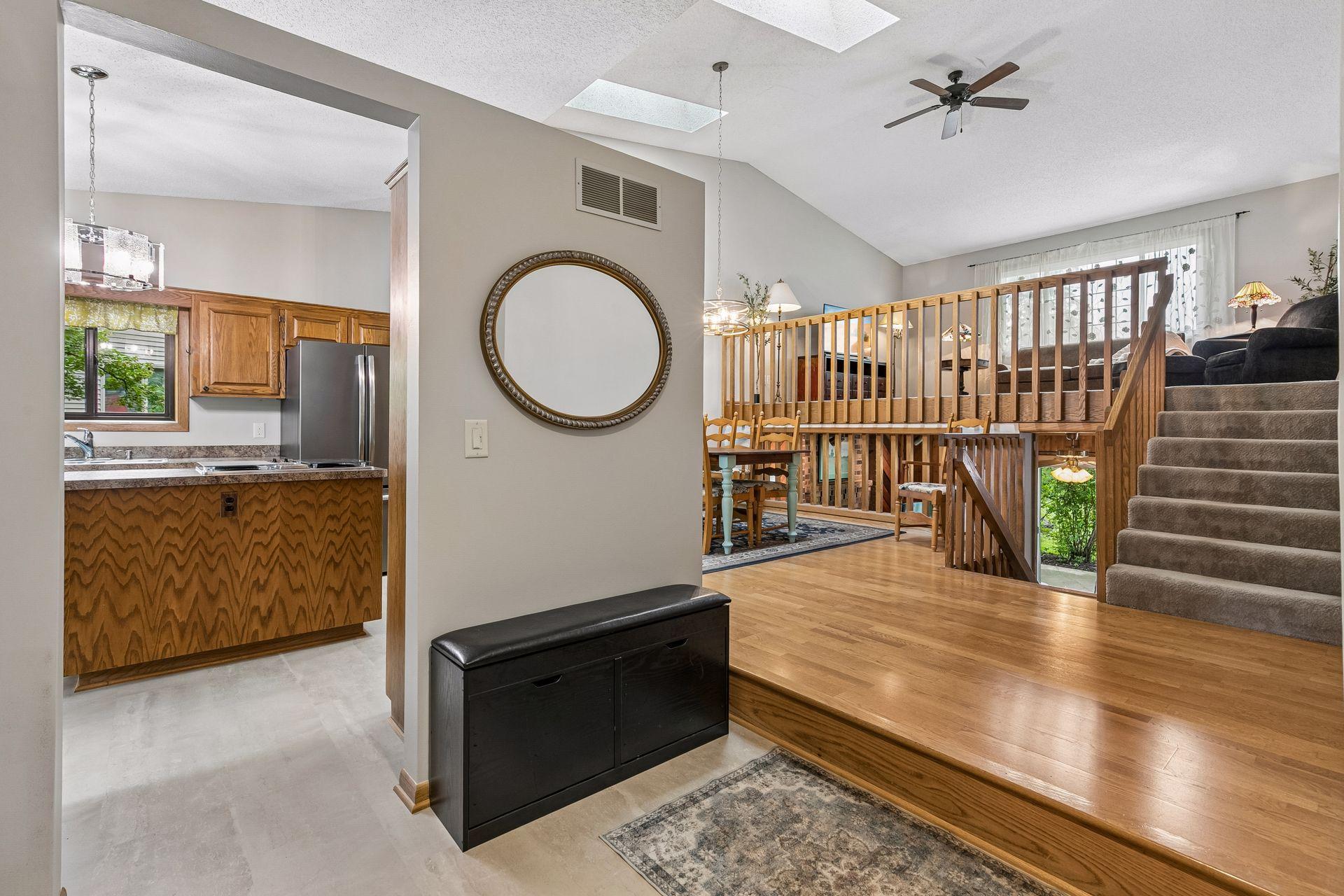 4th image of 12540 Everest Ct W, Saint Paul, MN 55124 | MLS# 7126514
