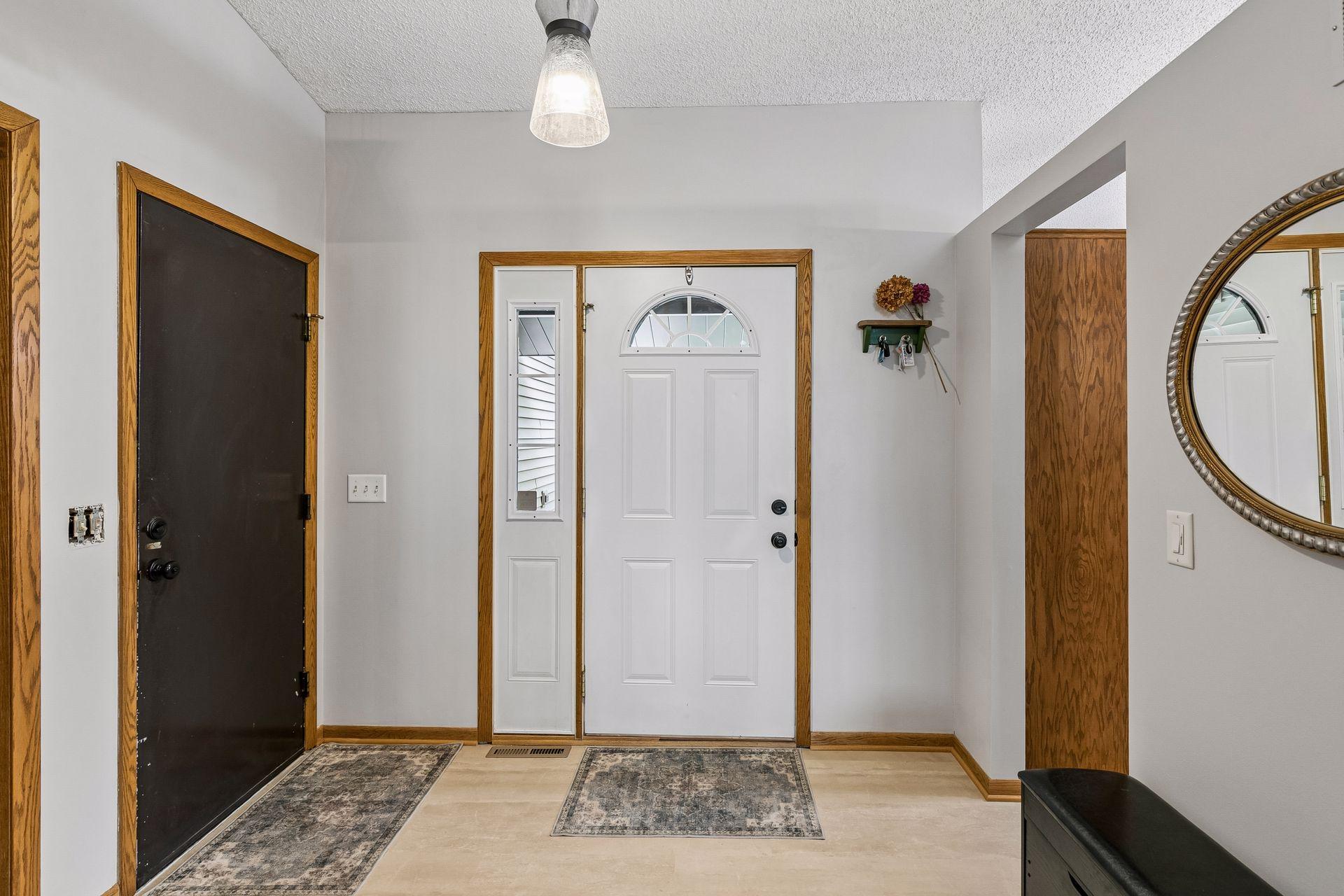 3rd image of 12540 Everest Ct W, Saint Paul, MN 55124 | MLS# 7126514
