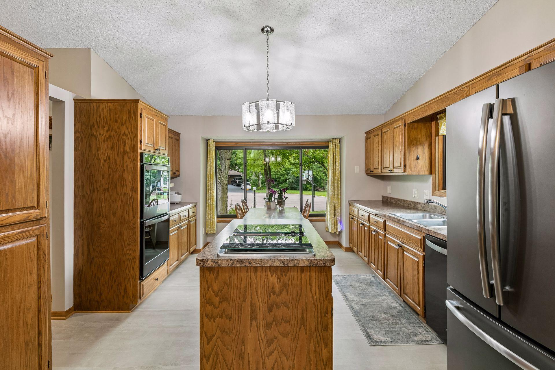 5th image of 12540 Everest Ct W, Saint Paul, MN 55124 | MLS# 7126514