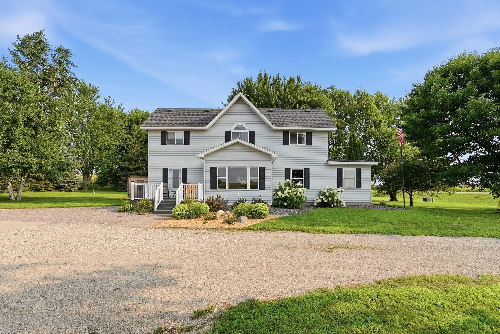 2nd image of 7520 County Road 9 Ne, Willmar, MN 56201 | MLS# 7126516