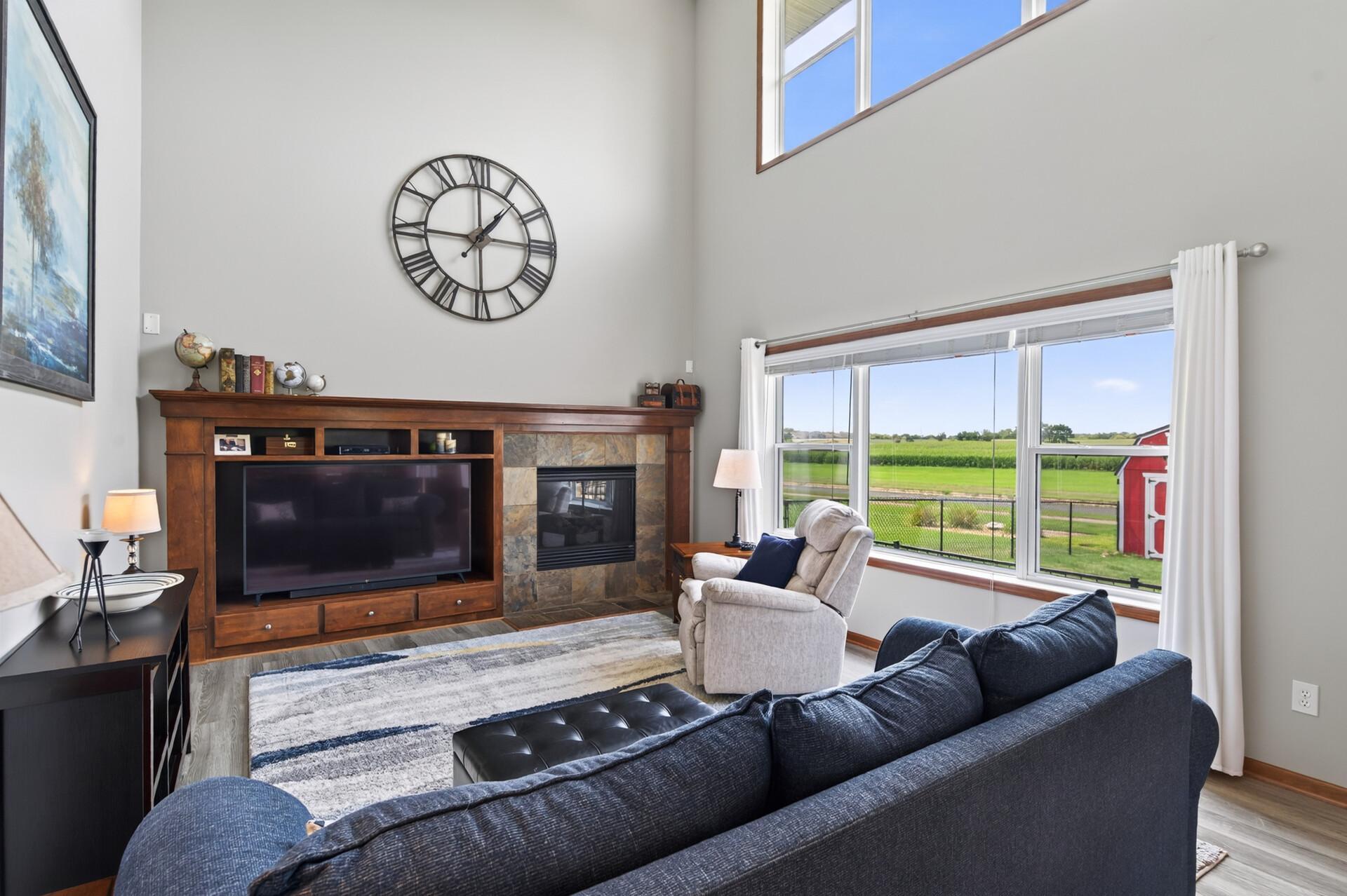 2nd image of 105 6th St Sw, Delano, MN 55328 | MLS# 7126521