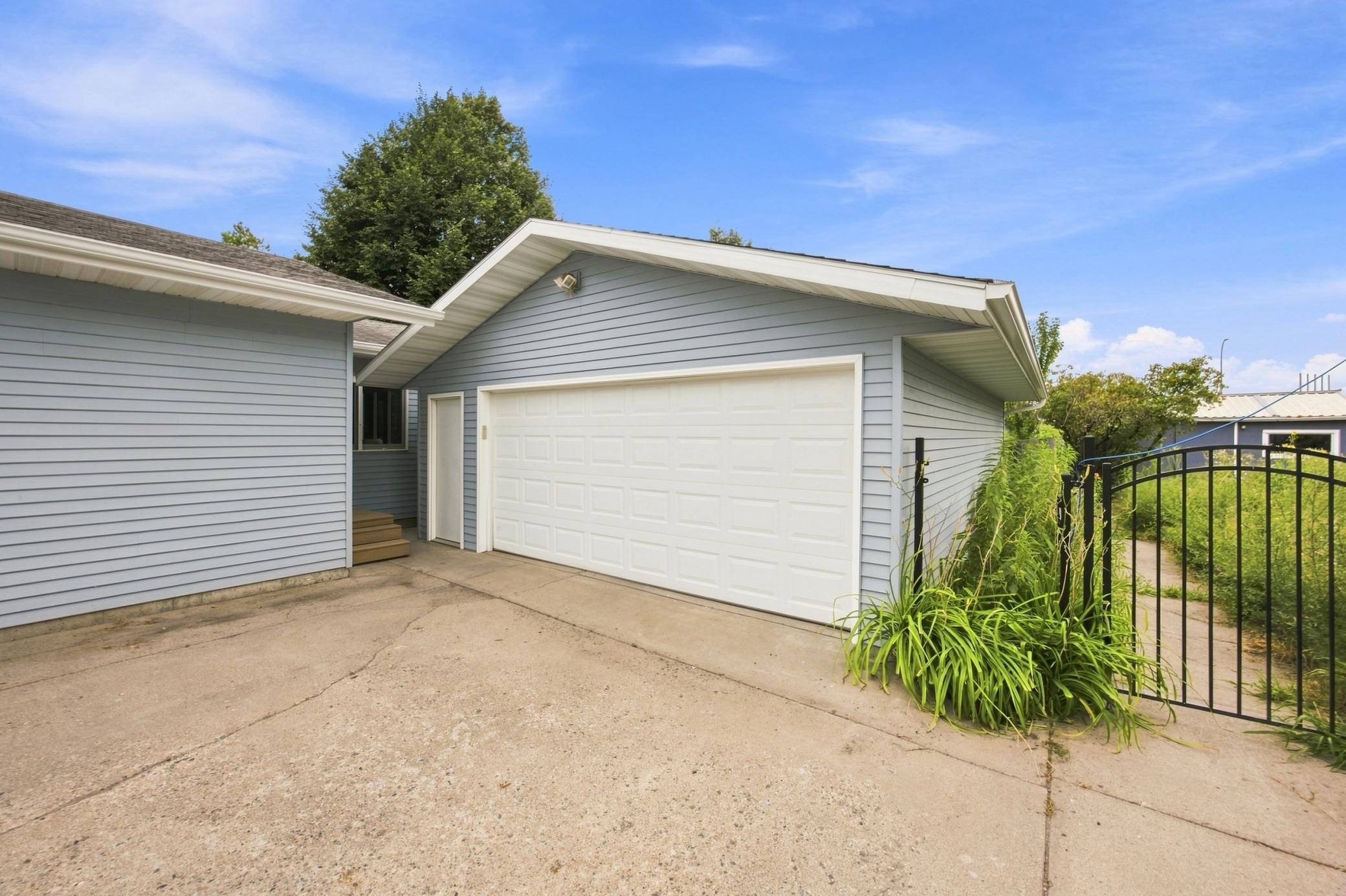 44th image of 519 Appletree Ln, Moorhead, MN 56560 | MLS# 7126529