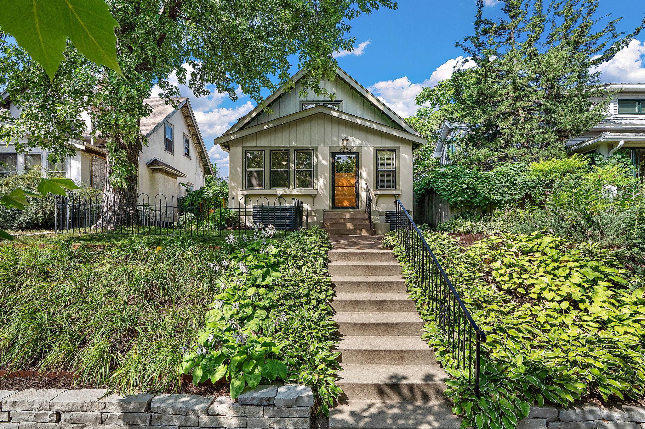1st image of 4124 11th Ave S, Minneapolis, MN 55407 | MLS# 7126563