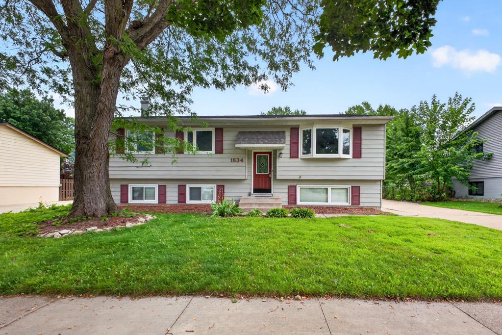 2nd image of 1634 7th Ave Se, Rochester, MN 55904 | MLS# 7126570