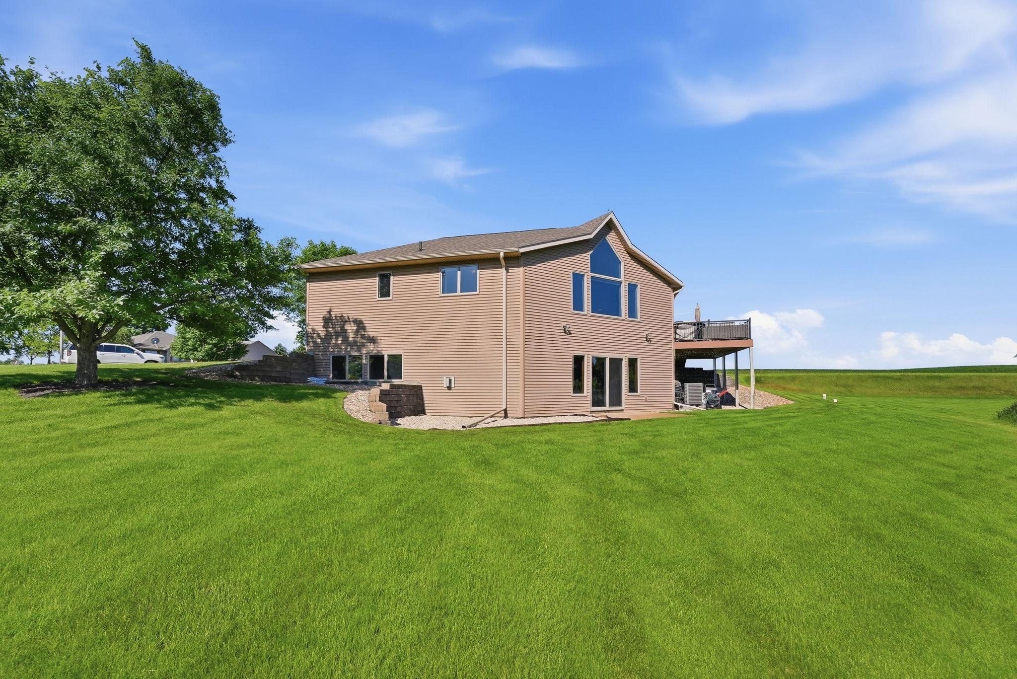 4th image of 126 57Th Ave Ne, Willmar, MN 56201 | MLS# 7126580